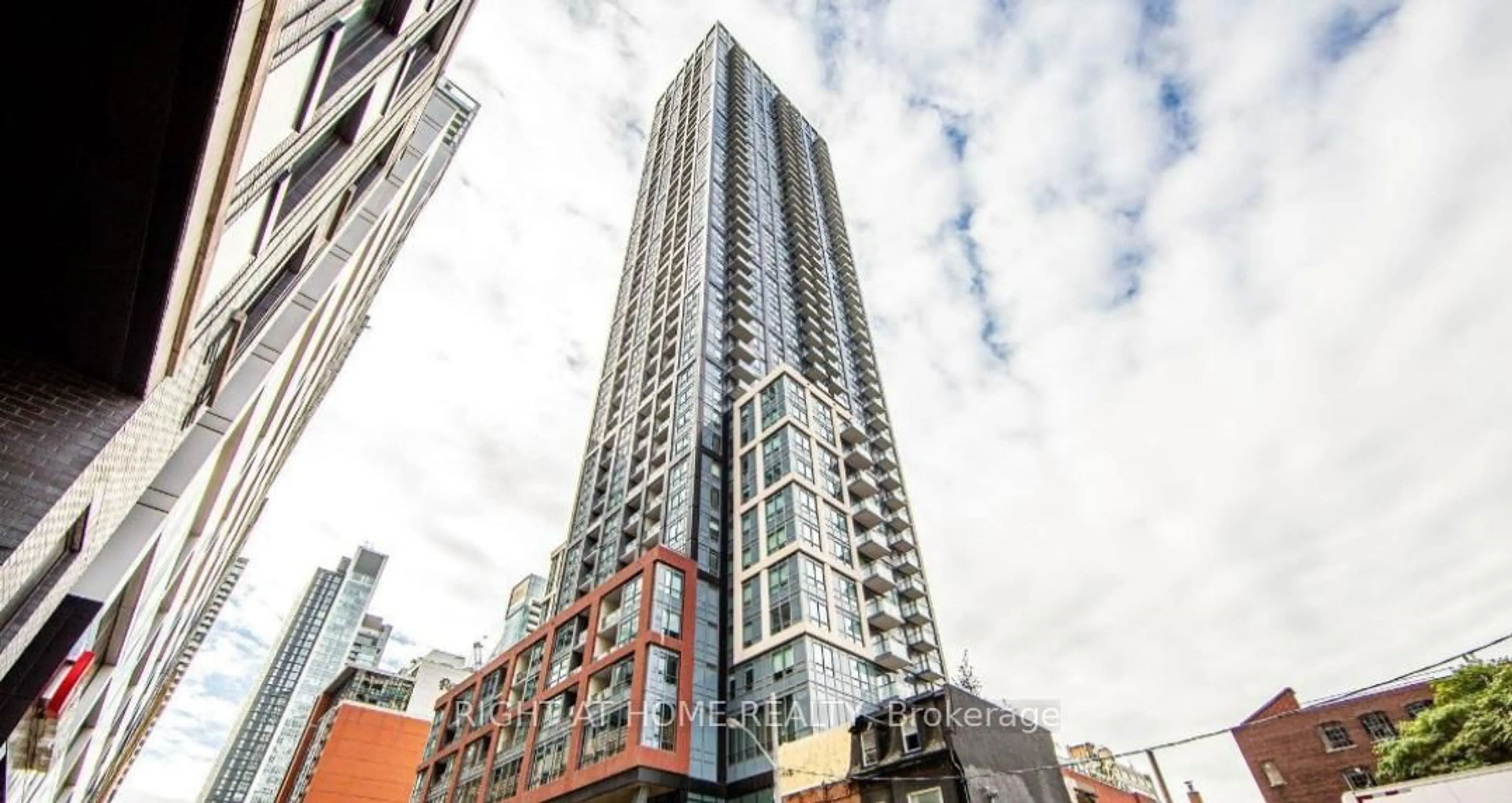 Unknown for 108 Peter St #2605, Toronto Ontario M5V 0W2