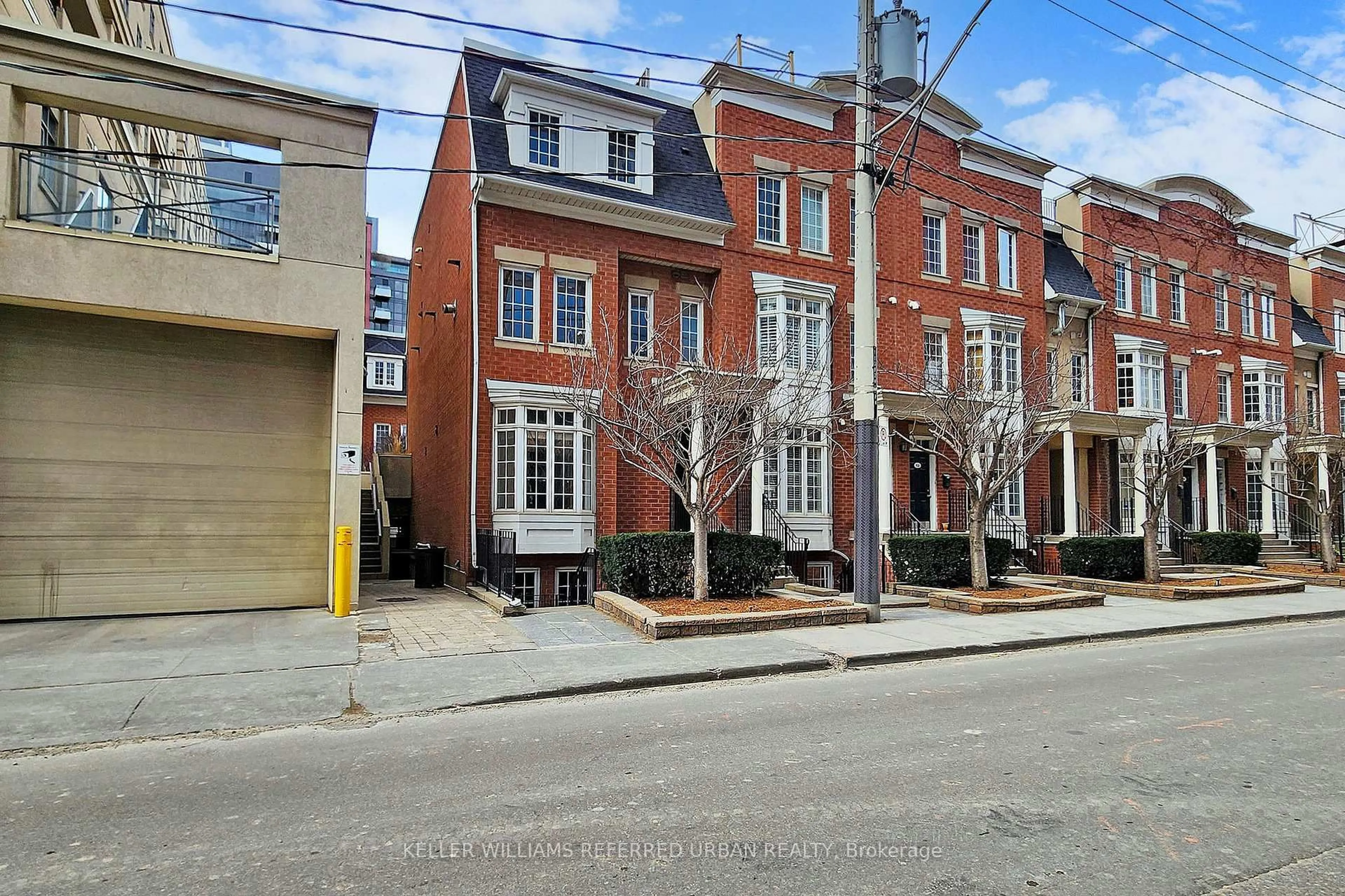 Home with brick exterior material, street for 4A Portland St, Toronto Ontario M5V 3N6