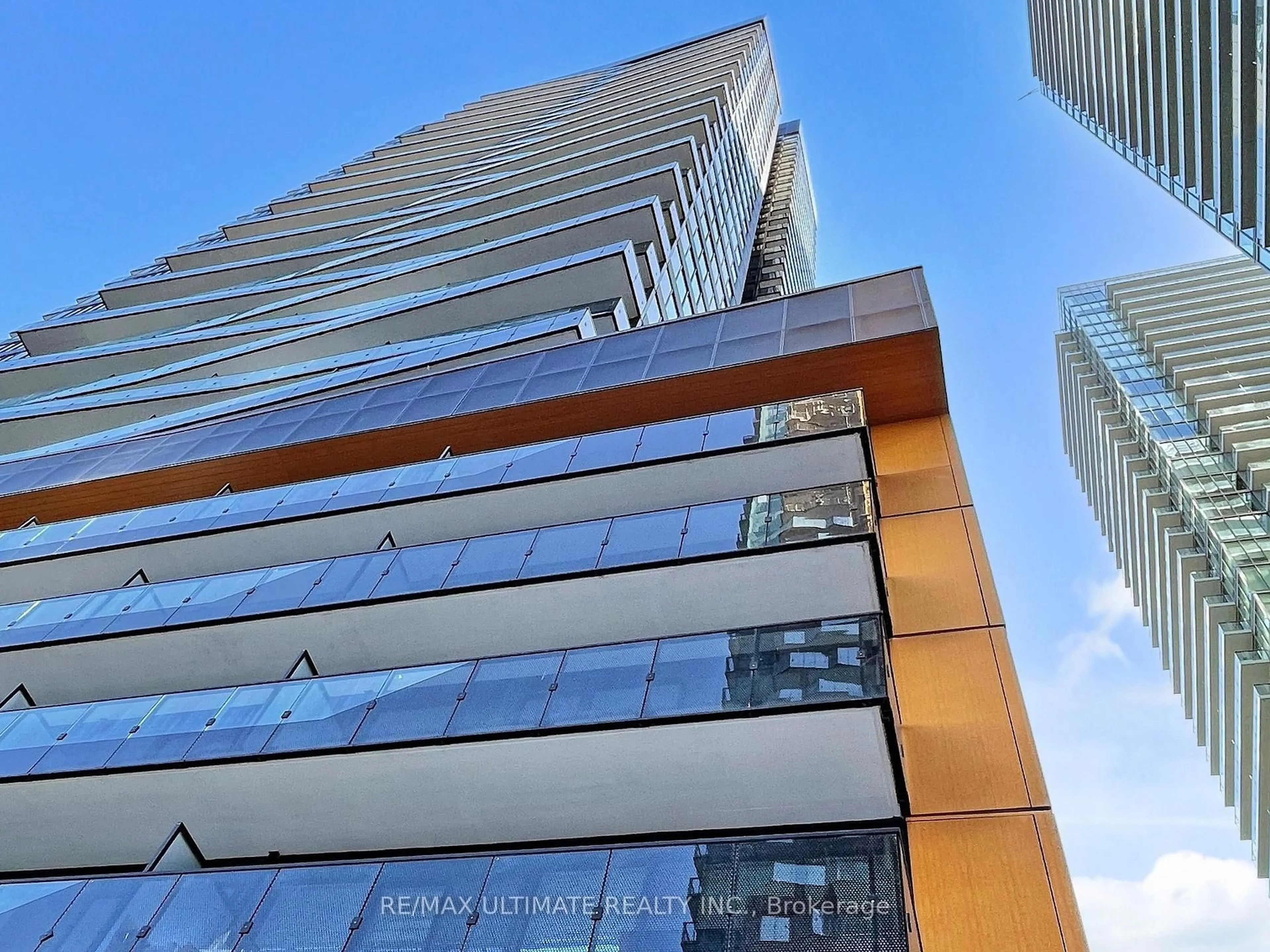 Unknown for 117 Broadway Ave, Toronto Ontario M4P 1V3