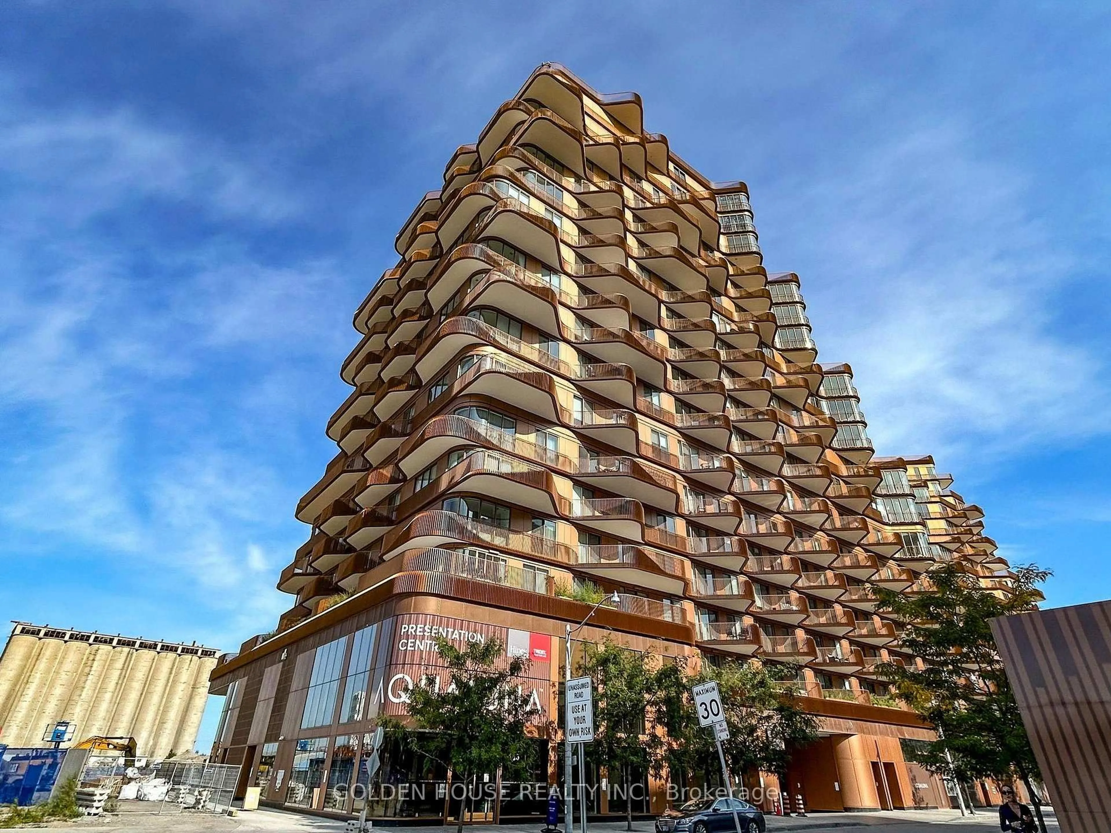 Unknown for 155 Merchants' Wharf #1112, Toronto Ontario M5A 0Y4