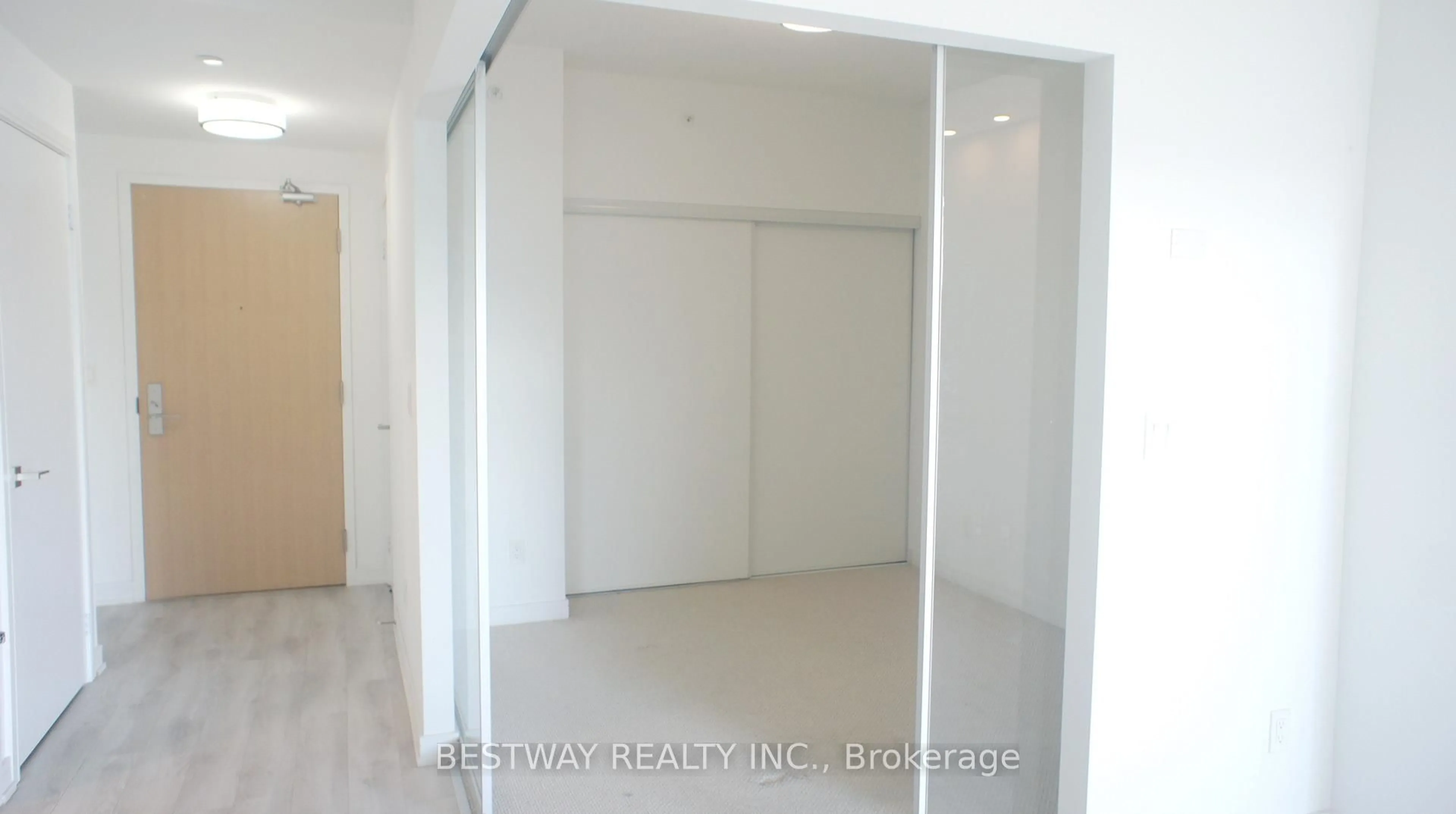 Unknown for 621 Sheppard Ave #355, Toronto Ontario M2K 1B5