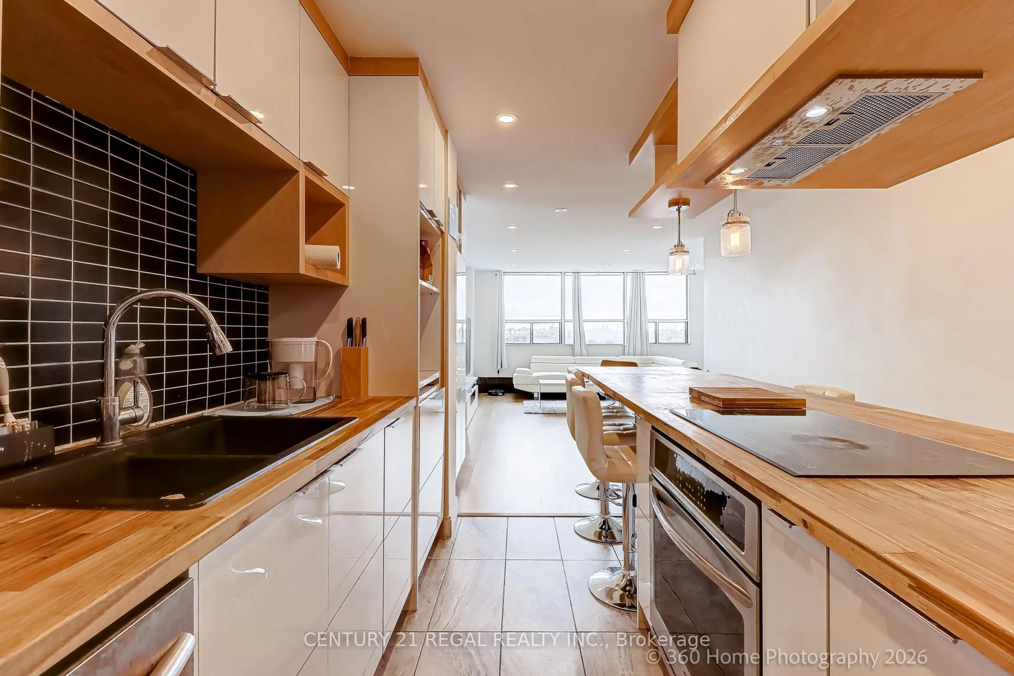 Contemporary kitchen, unknown for 25 Sunrise Ave #1603, Toronto Ontario M4A 2S2