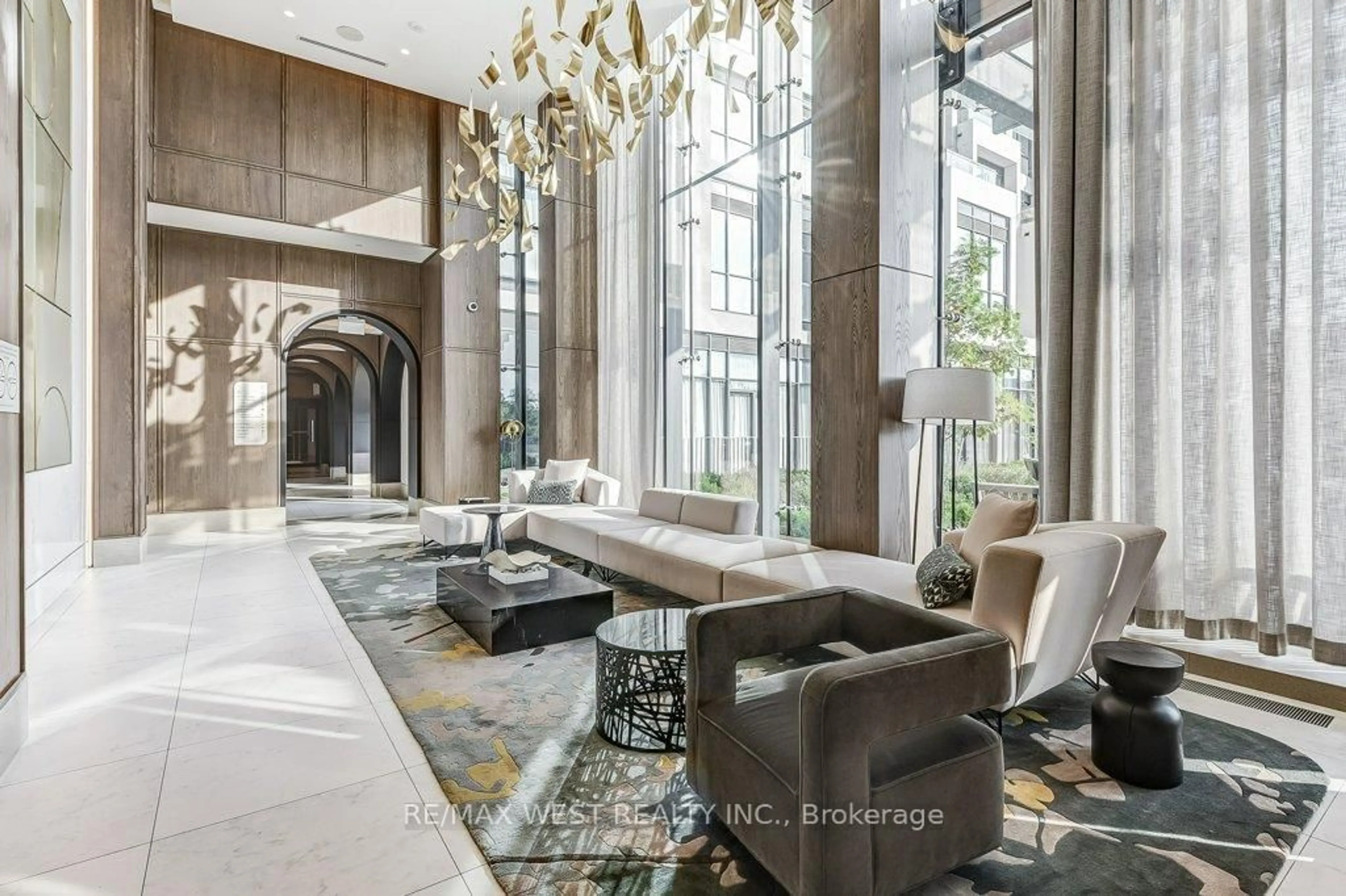 Lobby for 20 Inn On The Park Dr #543, Toronto Ontario M3C 0P8