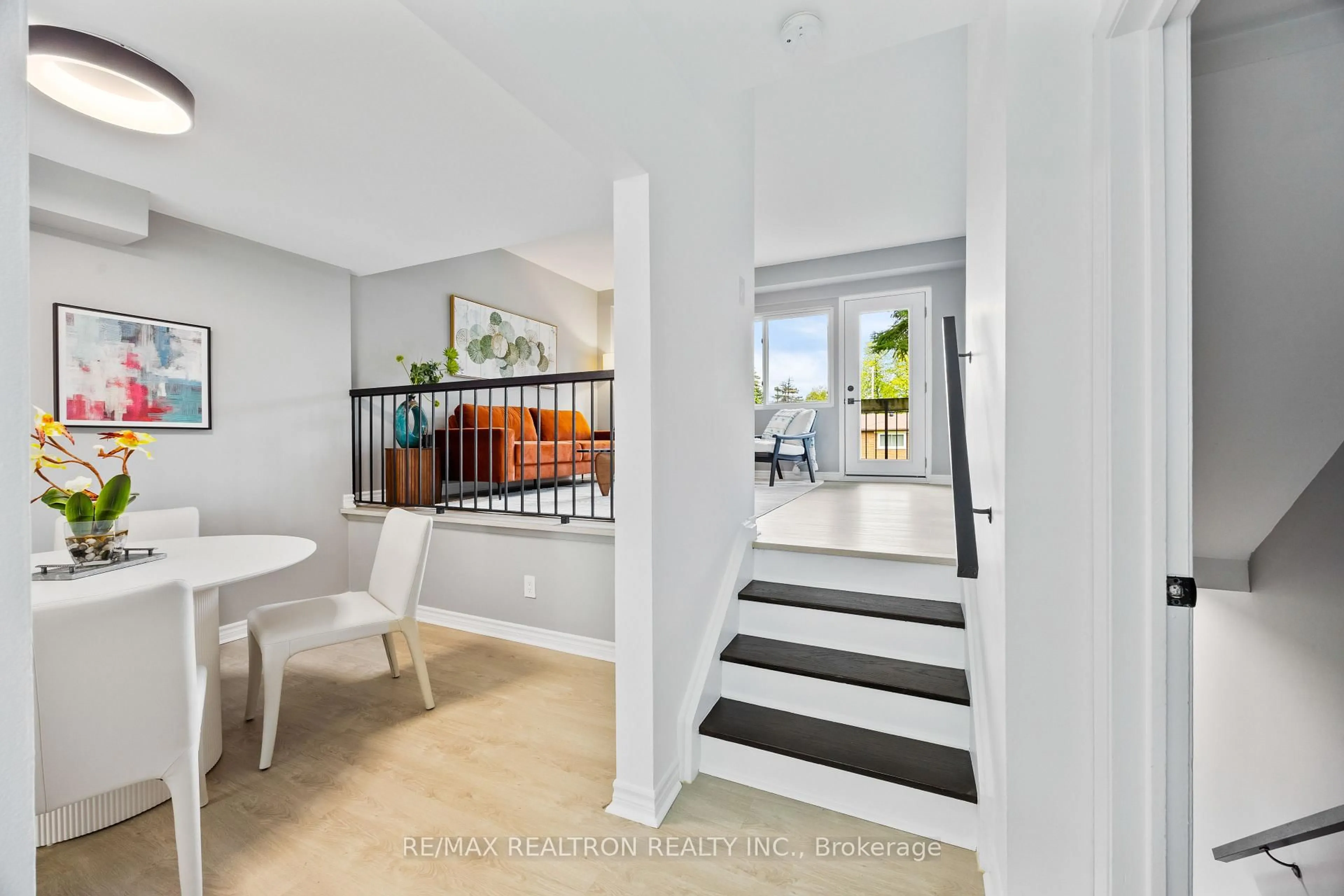 Unknown for 65 Godstone Rd #114, Toronto Ontario M2J 3C8