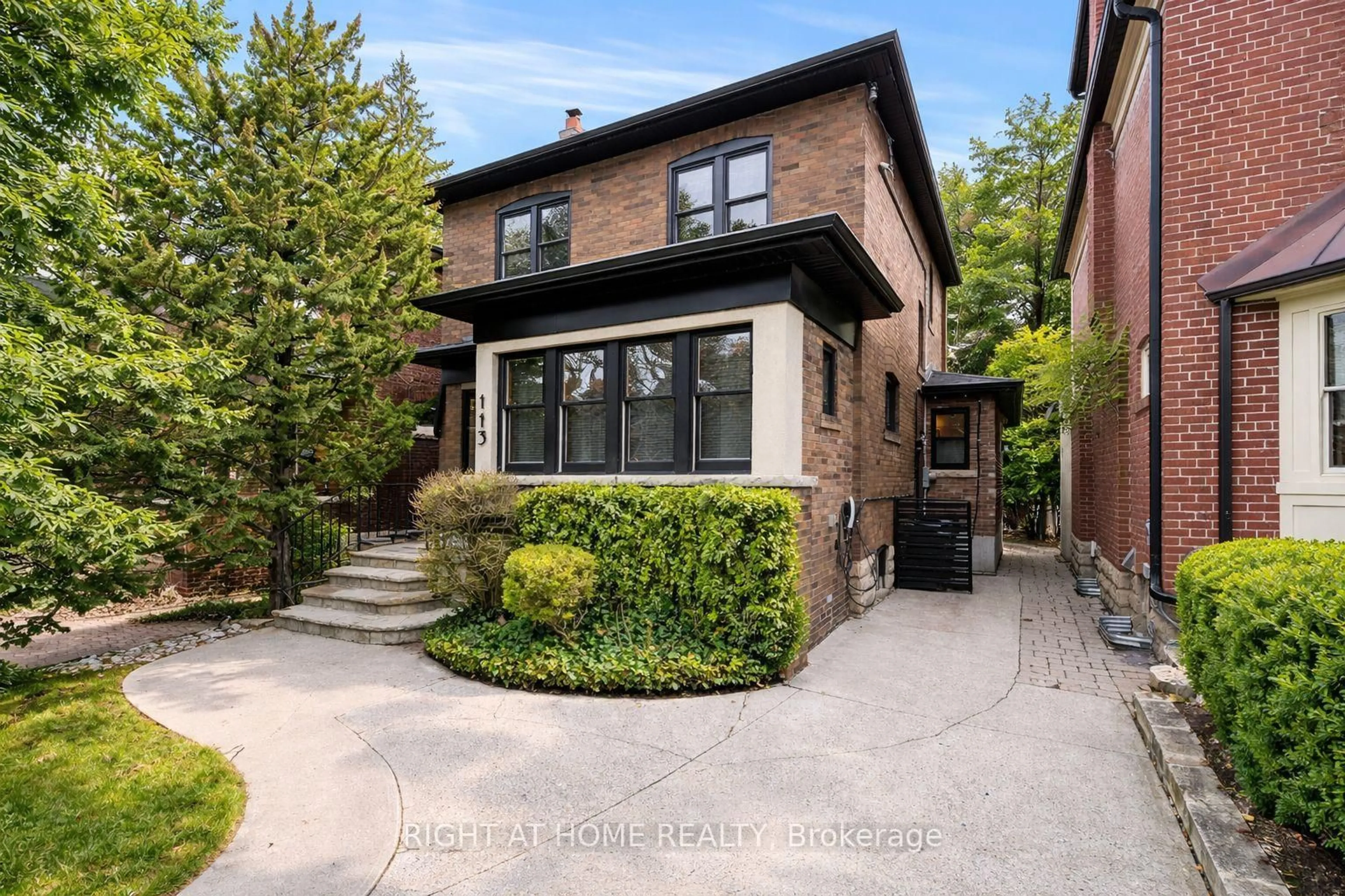 Home with brick exterior material, street for 113 Eastbourne Ave, Toronto Ontario M5P 2G4