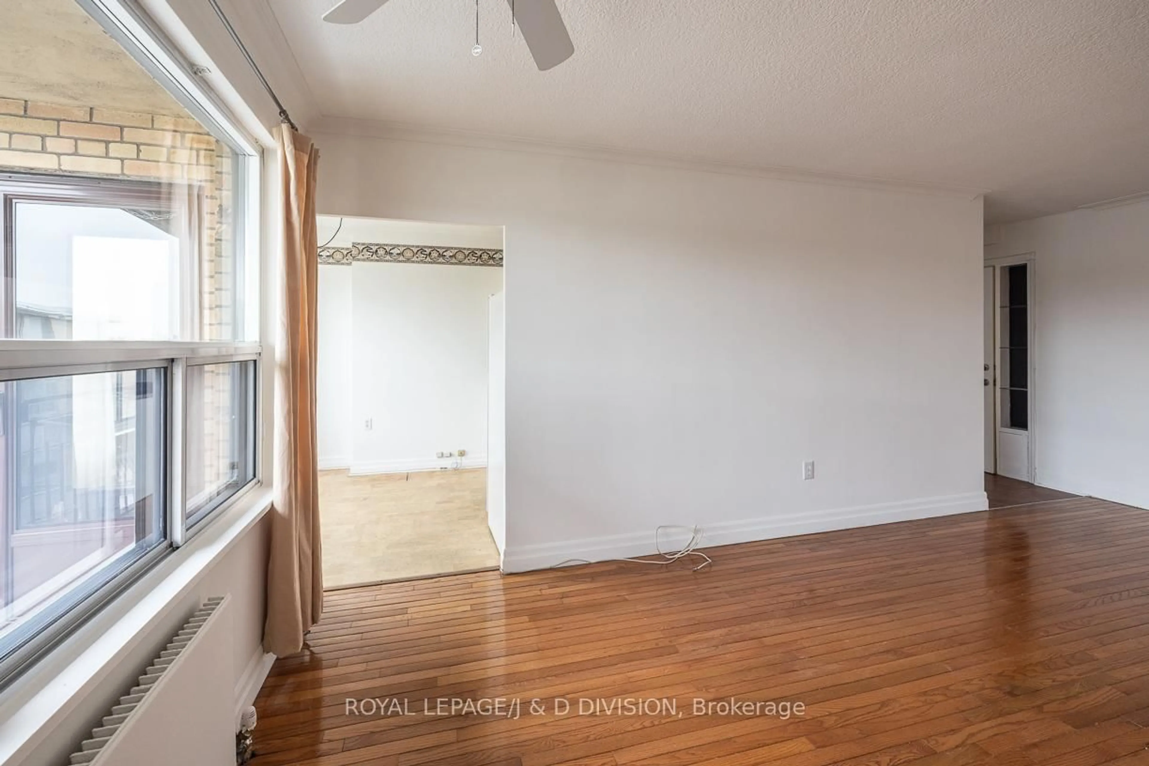 A pic of a room for 660 Eglinton Ave #716, Toronto Ontario M5N 1C3