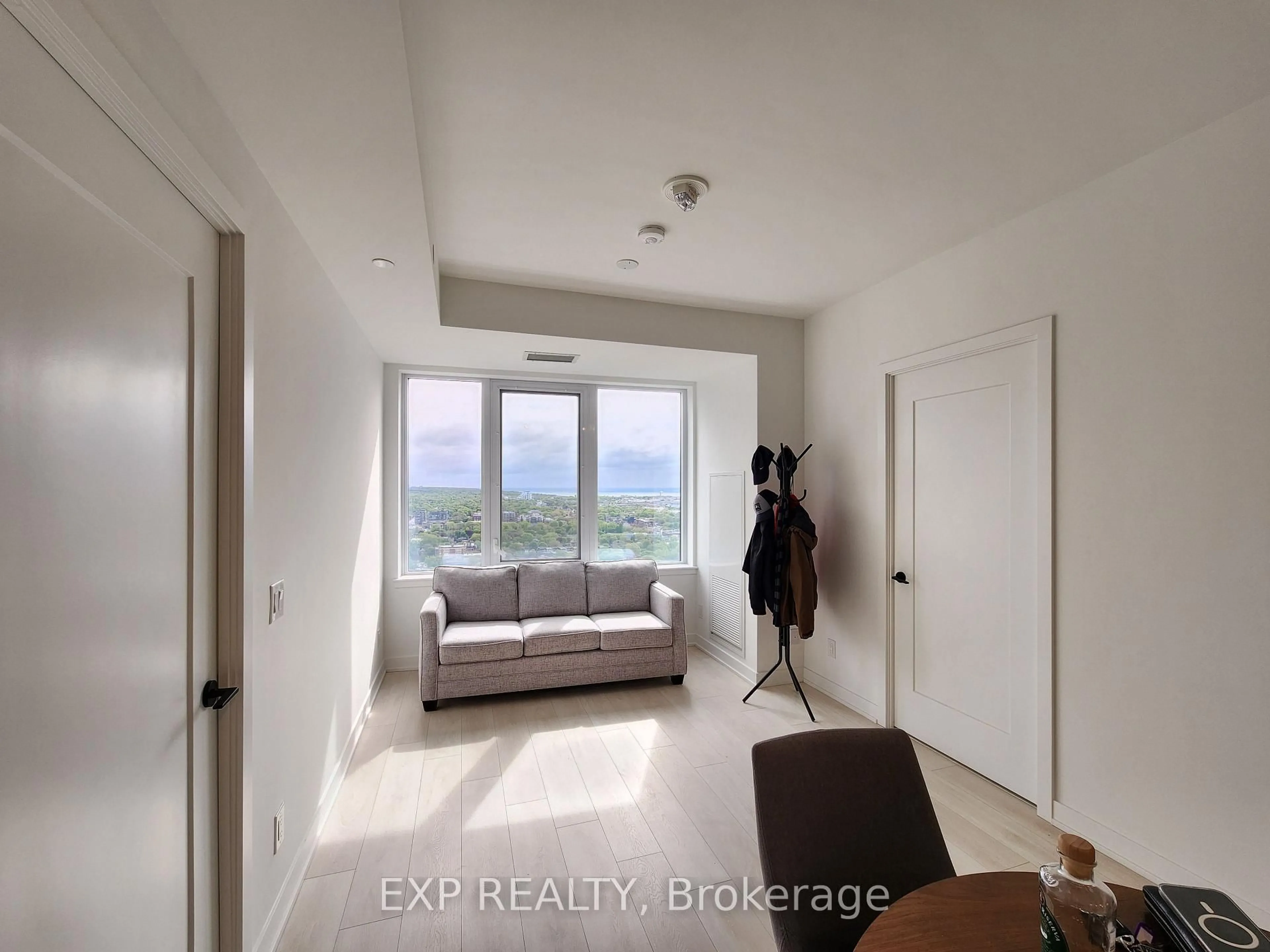 A pic of a room for 5 Defries St #3012, Toronto Ontario M5A 0W7