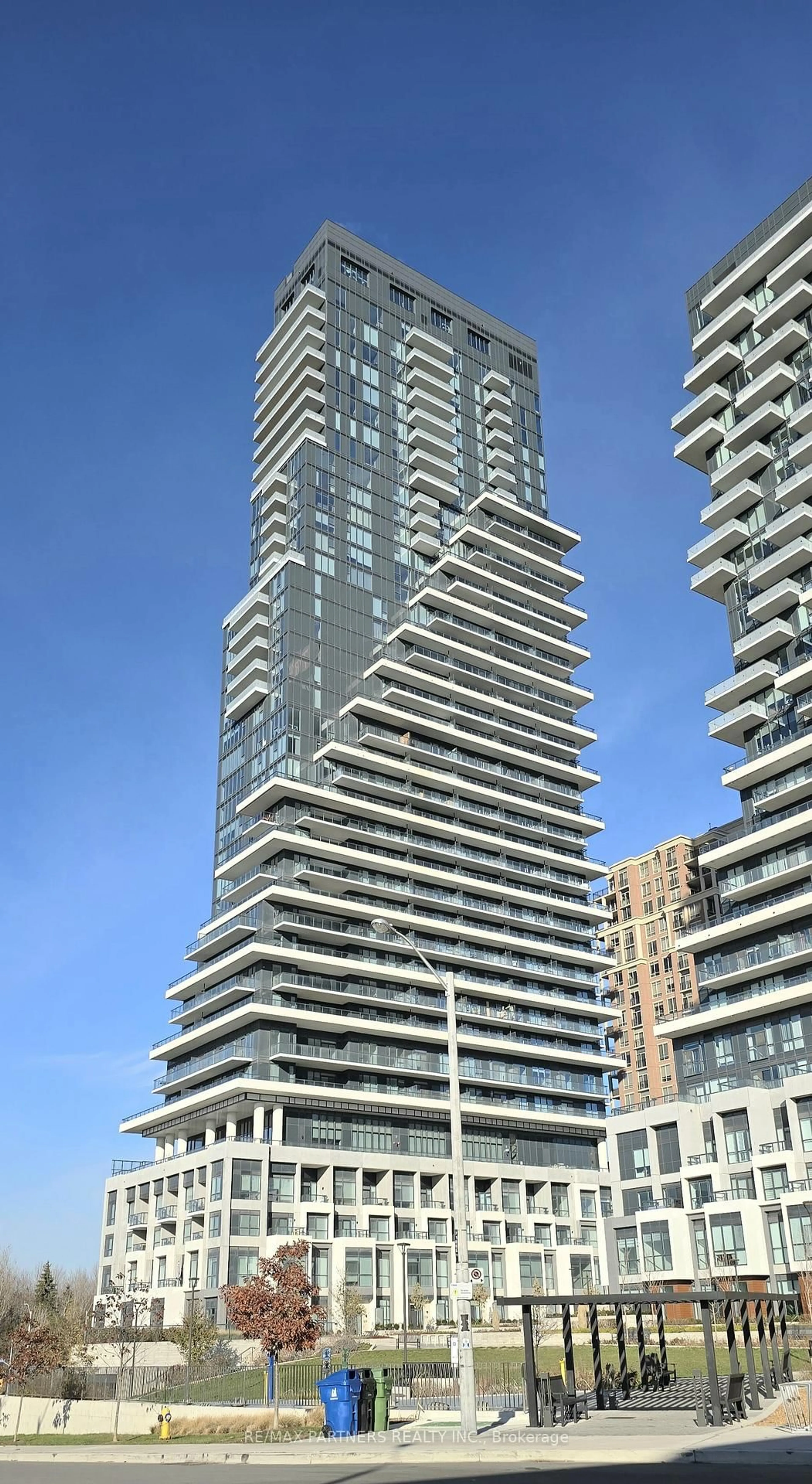 Unknown for 10 Inn on the Park Dr #2603, Toronto Ontario M3C 0P9