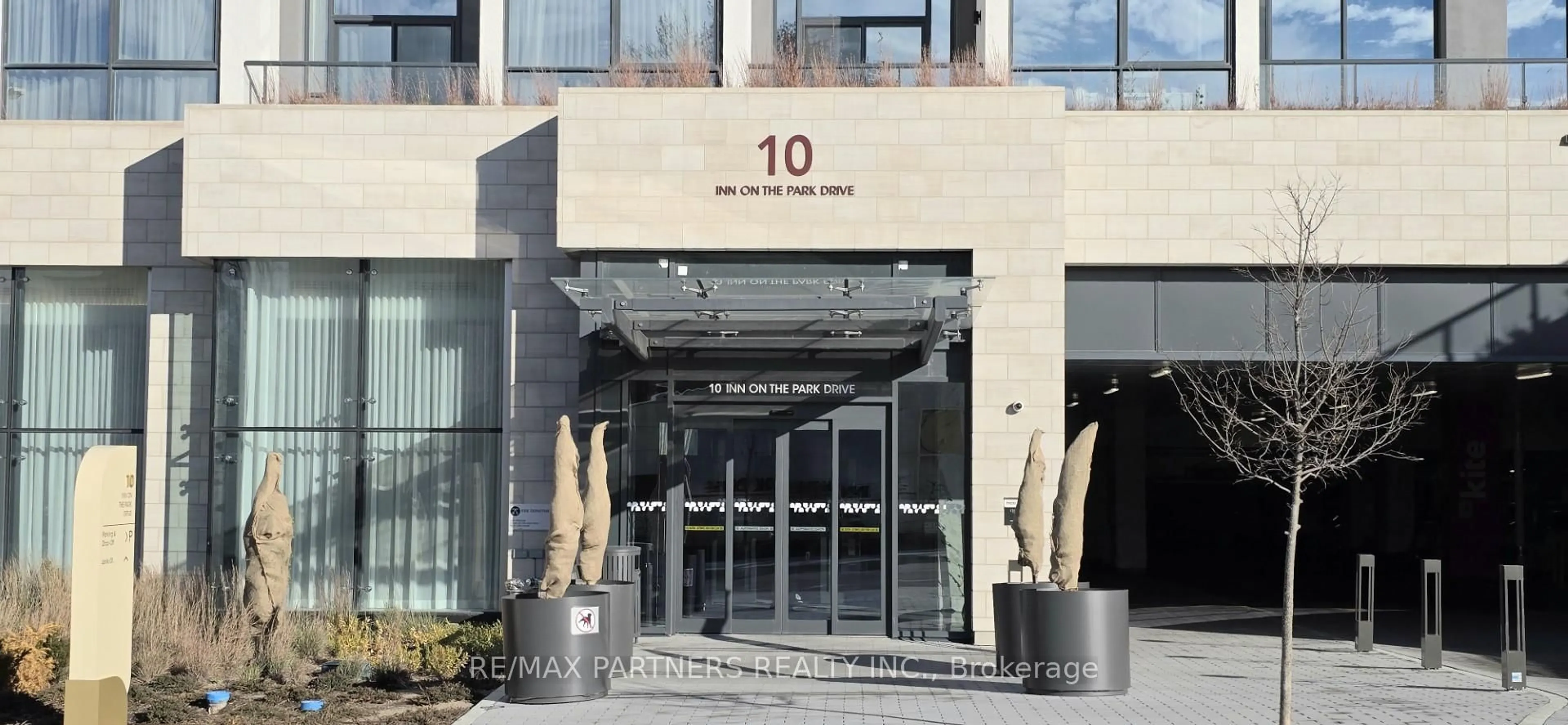 Unknown for 10 Inn on the Park Dr #2603, Toronto Ontario M3C 0P9