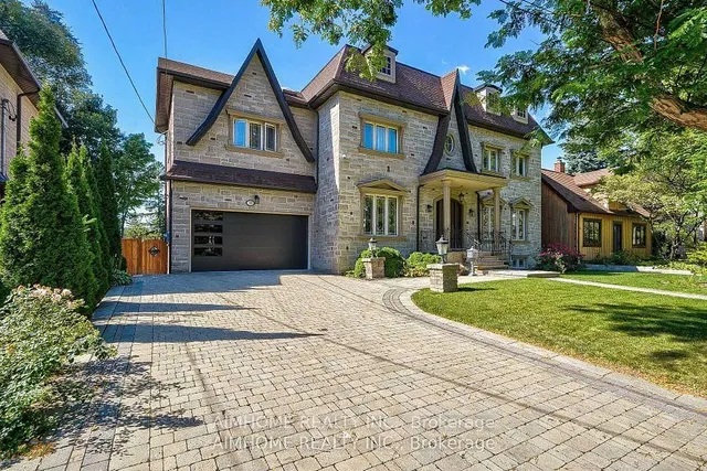 38 Pheasant Rd, Toronto 2