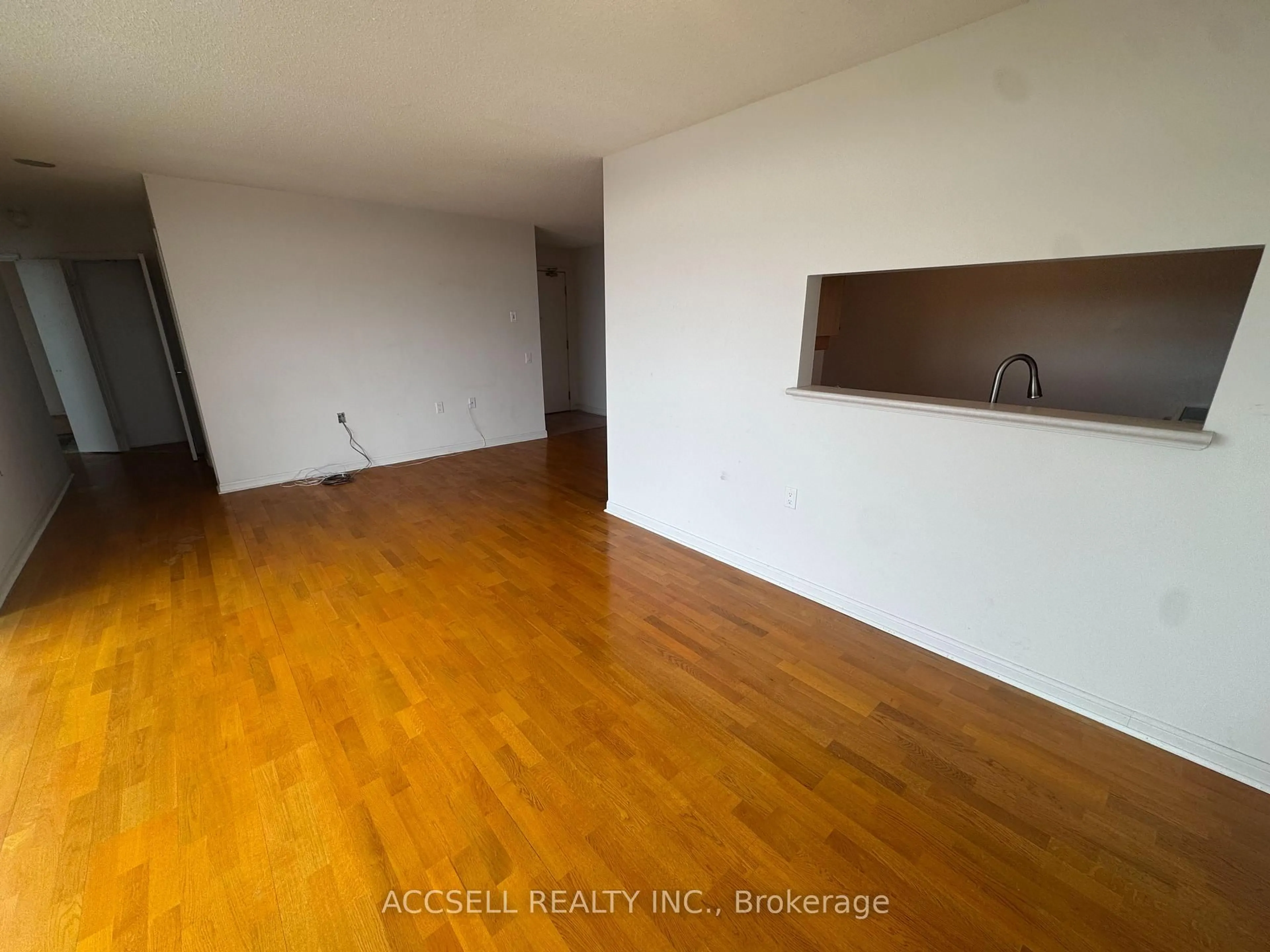 A pic of a room for 650 lawrence Ave #ph12, Toronto Ontario M6A 3E8