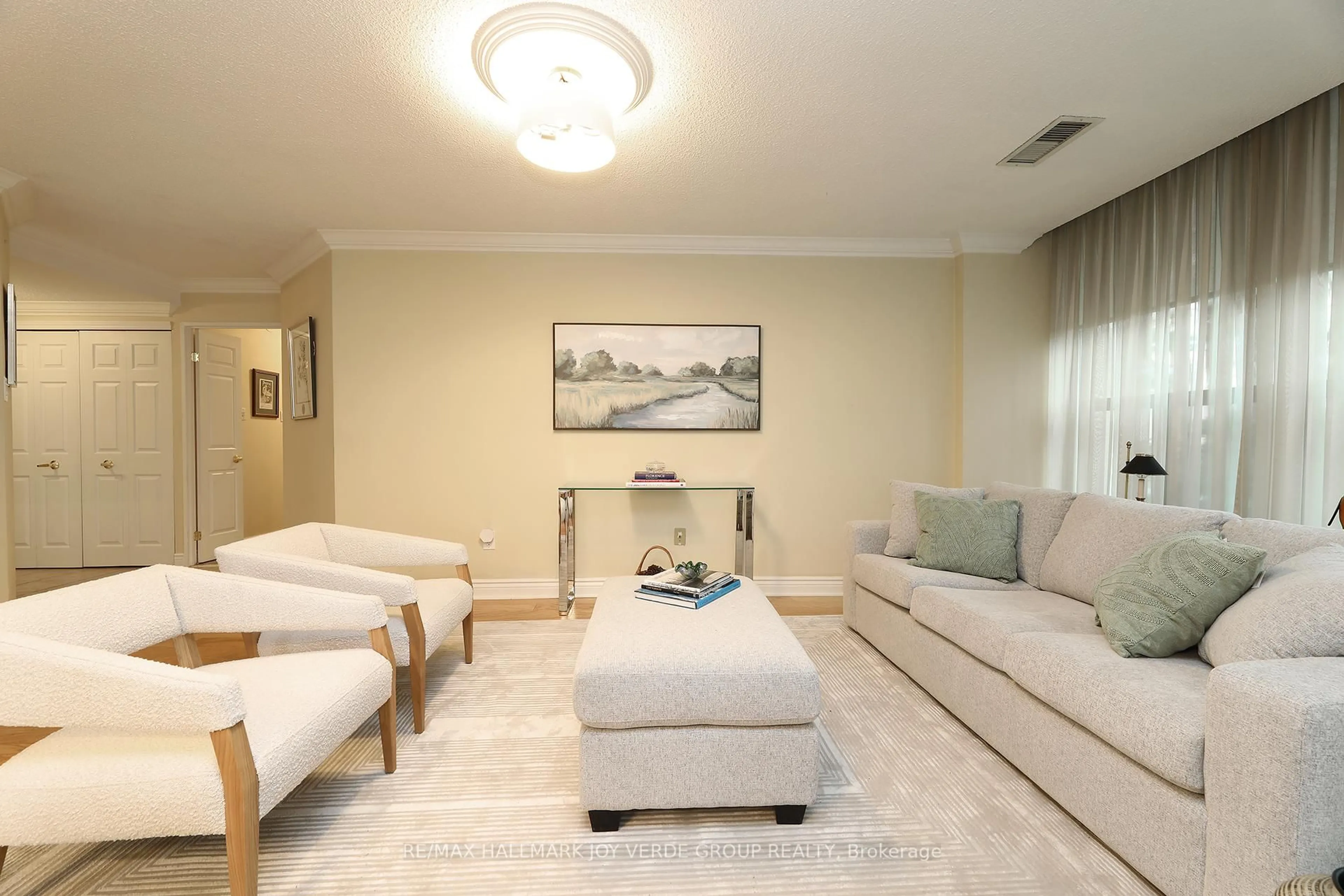 Living room with furniture, unknown for 33 Elmhurst Ave #101, Toronto Ontario M2N 6G8