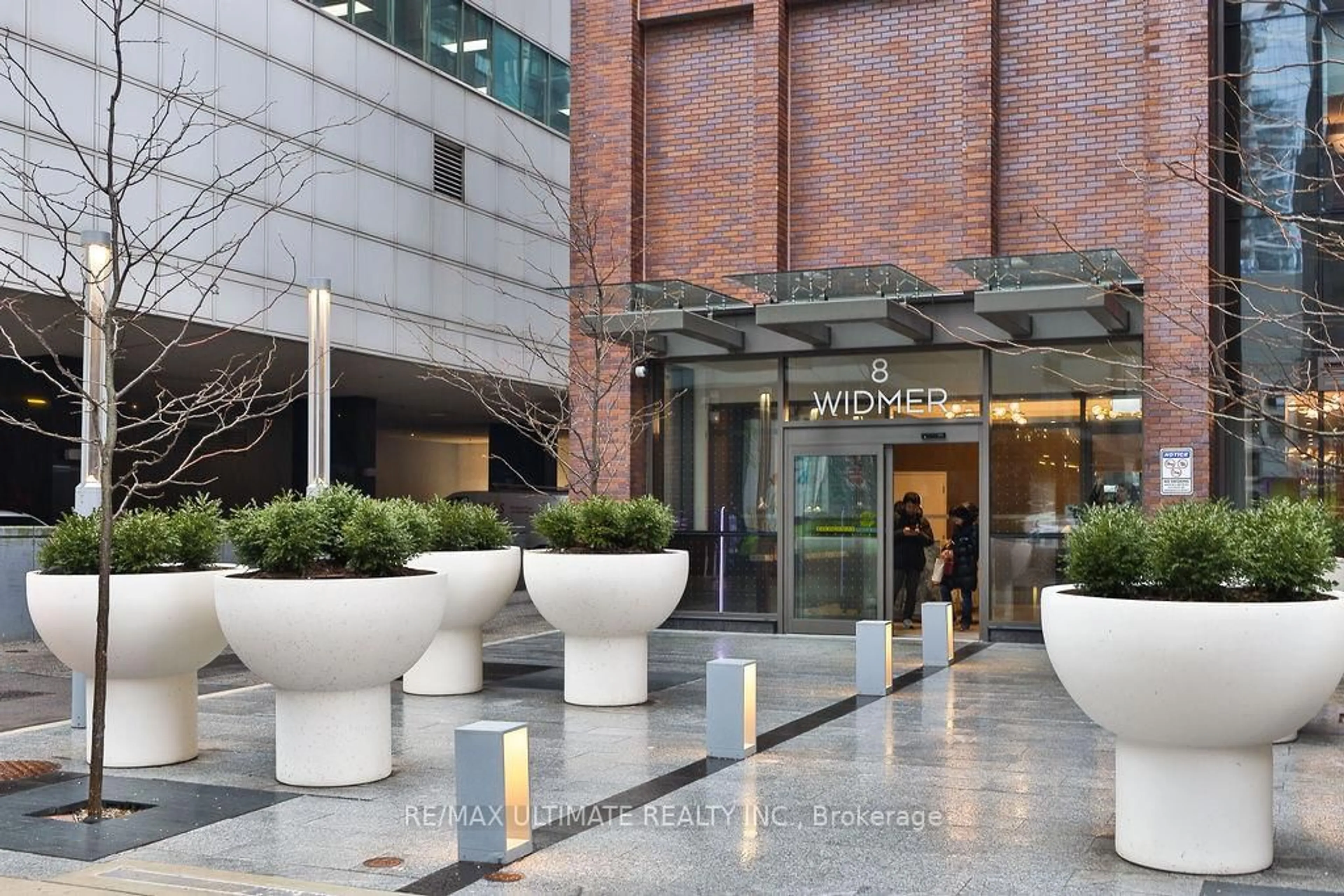 Lobby for 8 WIDMER St #515, Toronto Ontario M5V 2E7