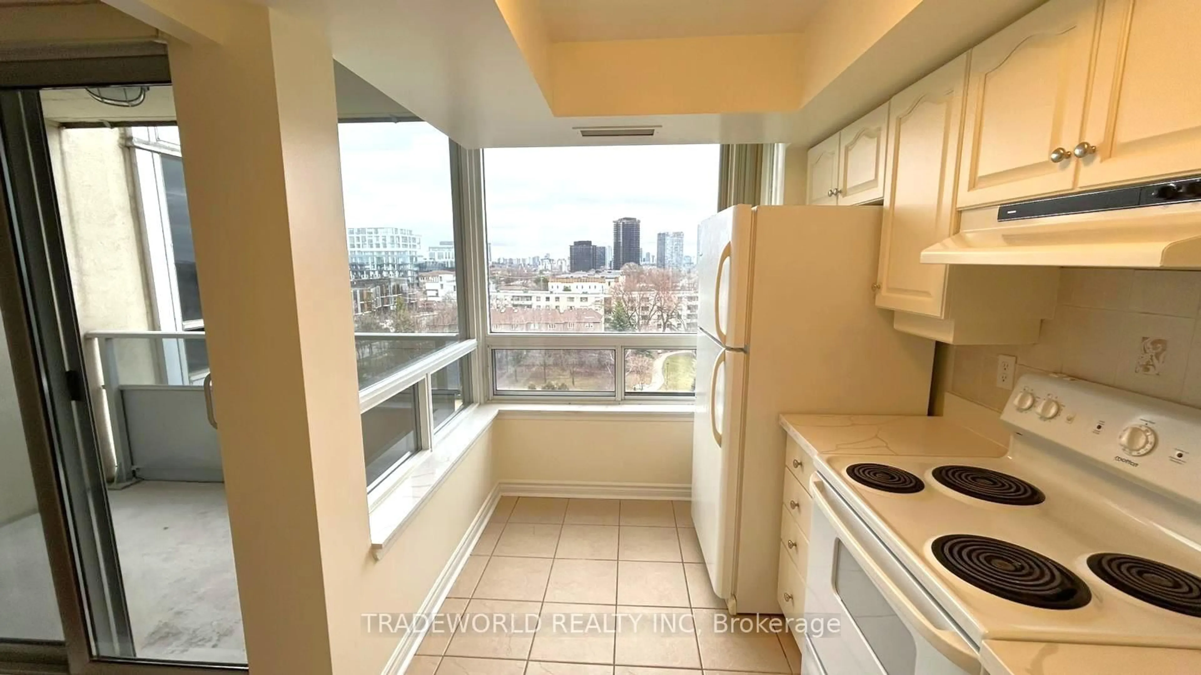 Standard kitchen, unknown for 8 Rean Dr #708, Toronto Ontario M2K 3B9