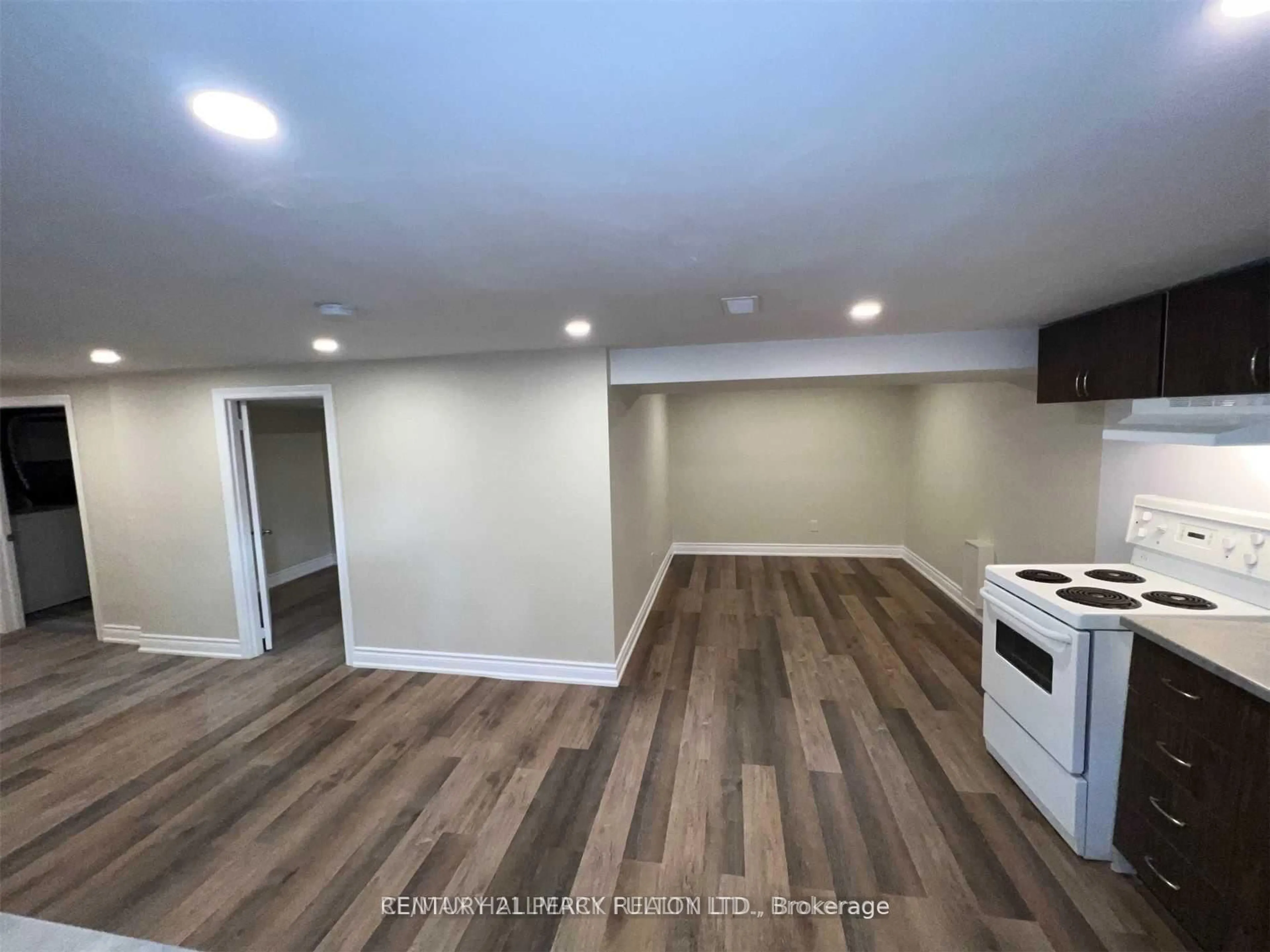 A pic of a room for 48 Connaught Ave, Toronto Ontario M2M 1G8