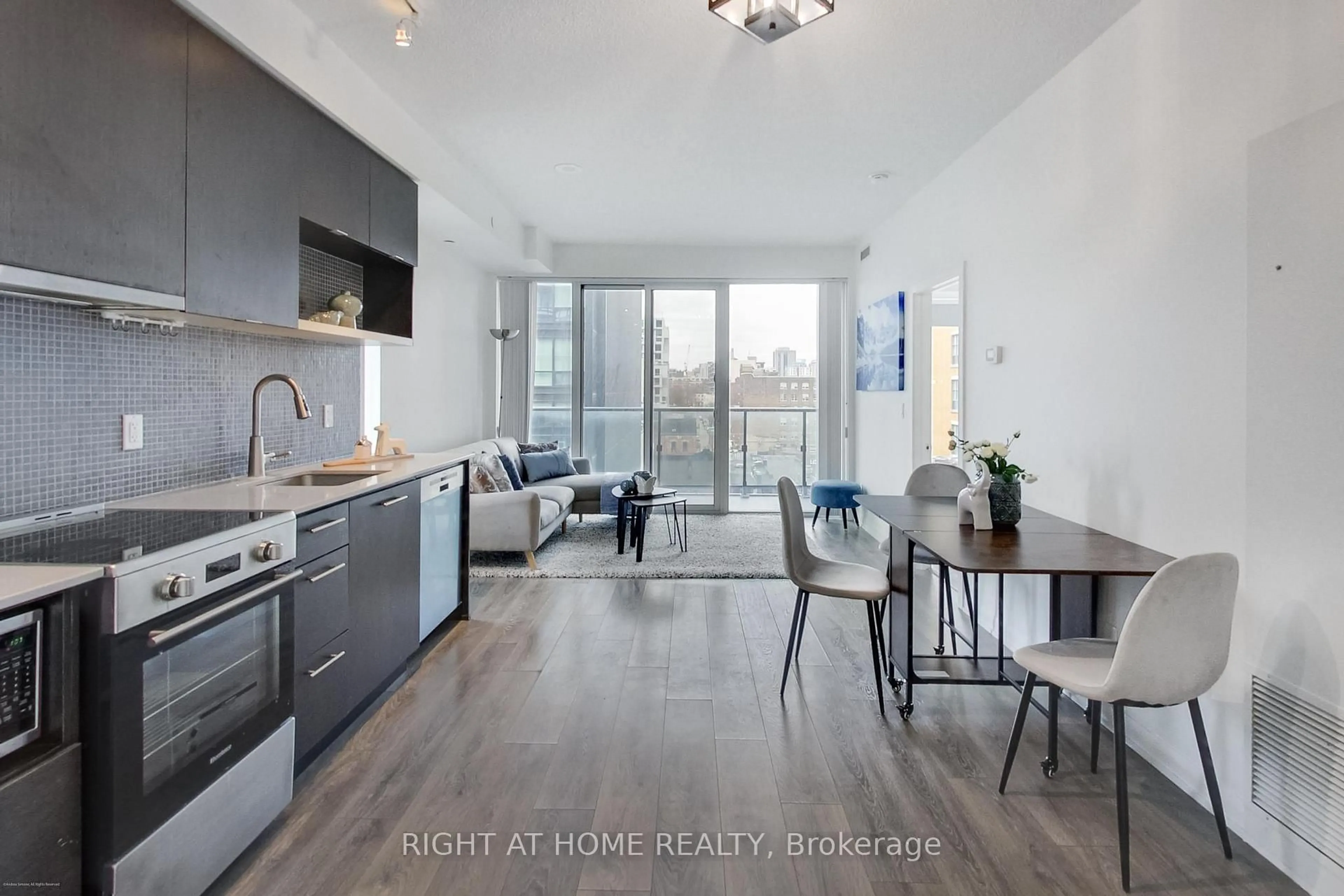 Open concept kitchen, unknown for 435 Richmond St #711, Toronto Ontario M5V 0N1