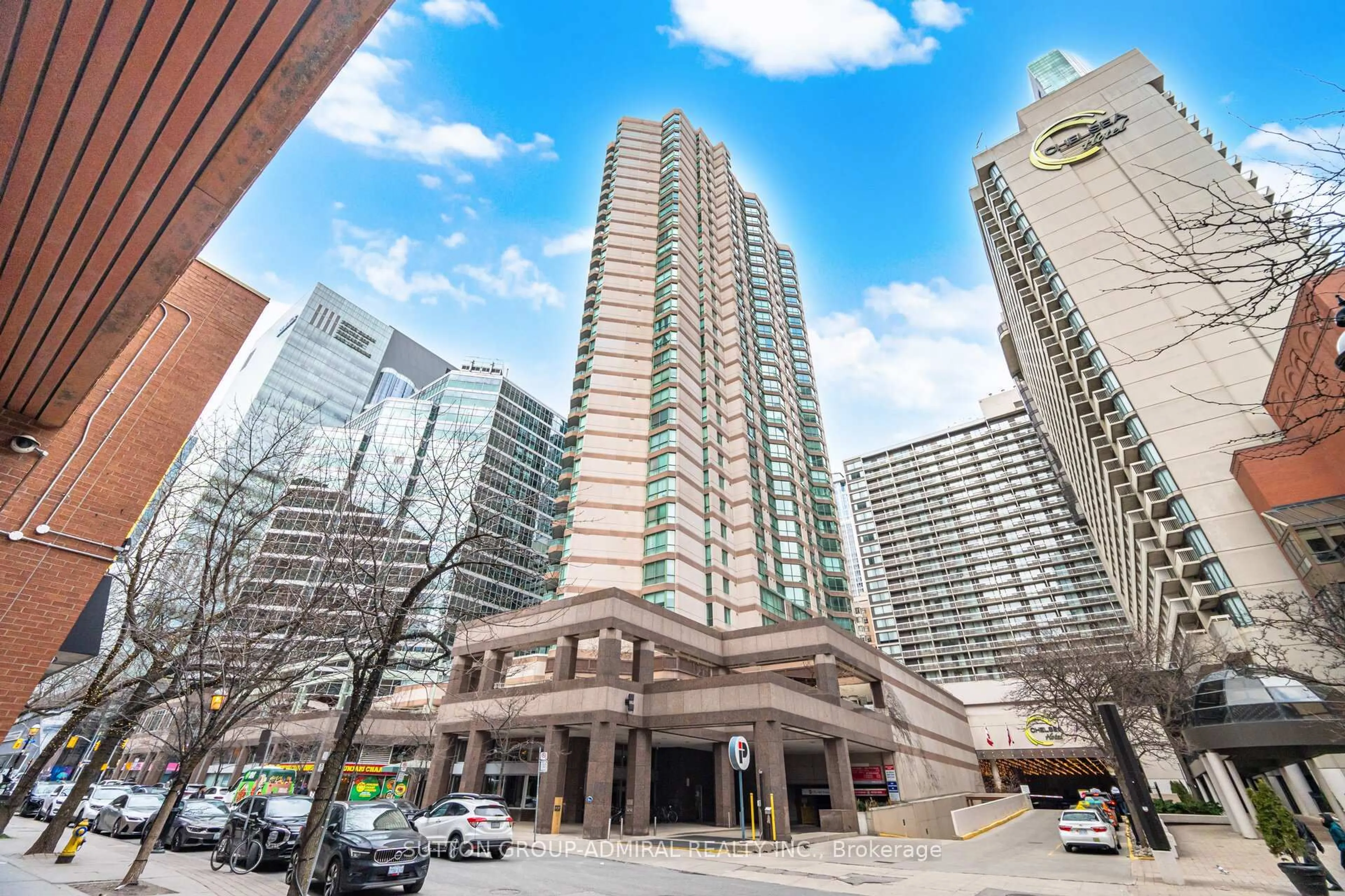 Indoor foyer for 38 Elm St ##3413, Toronto Ontario M5G 2K5