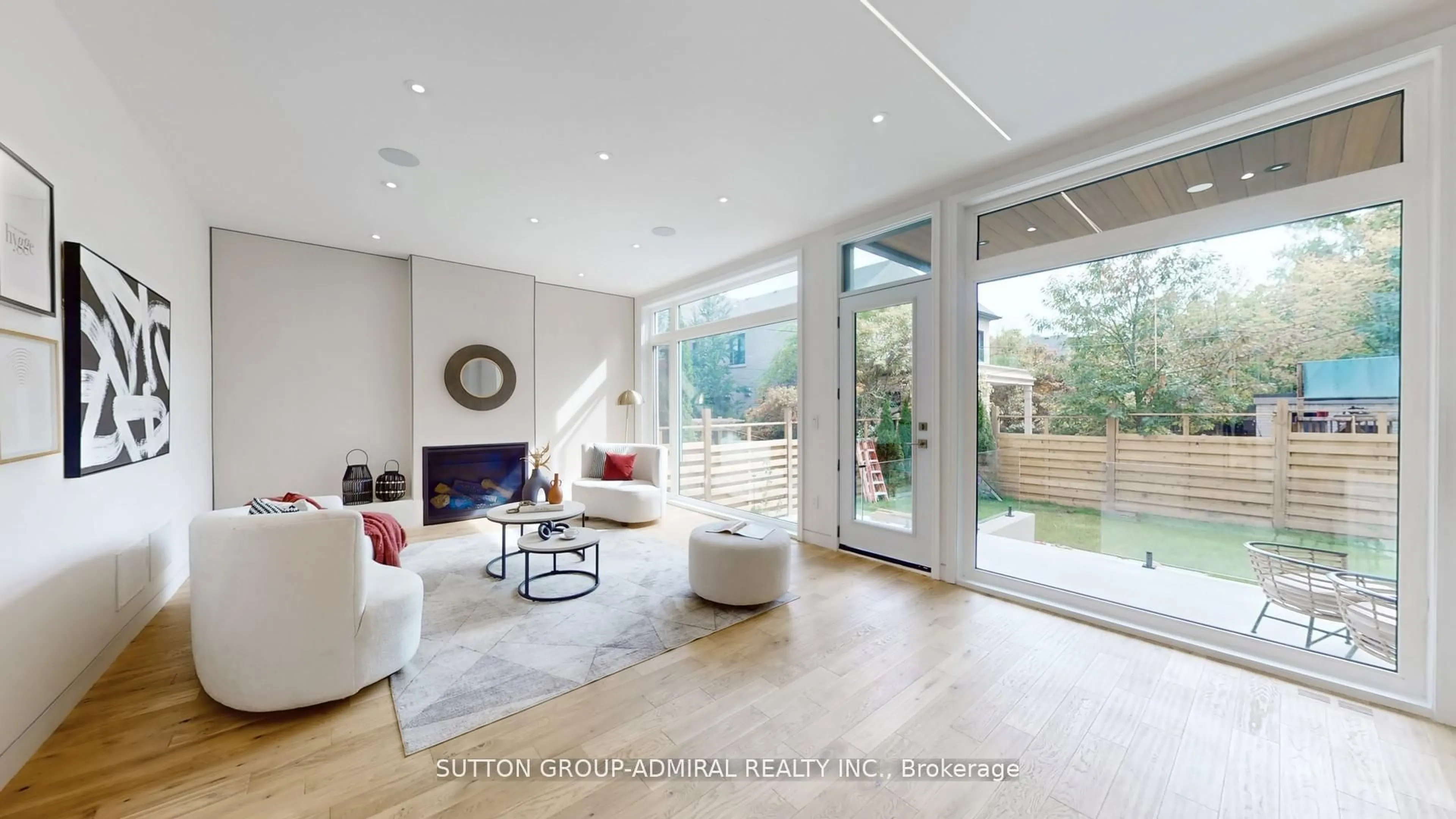 Living room with furniture, unknown for 69 Elderwood Dr, Toronto Ontario M5P 1X5