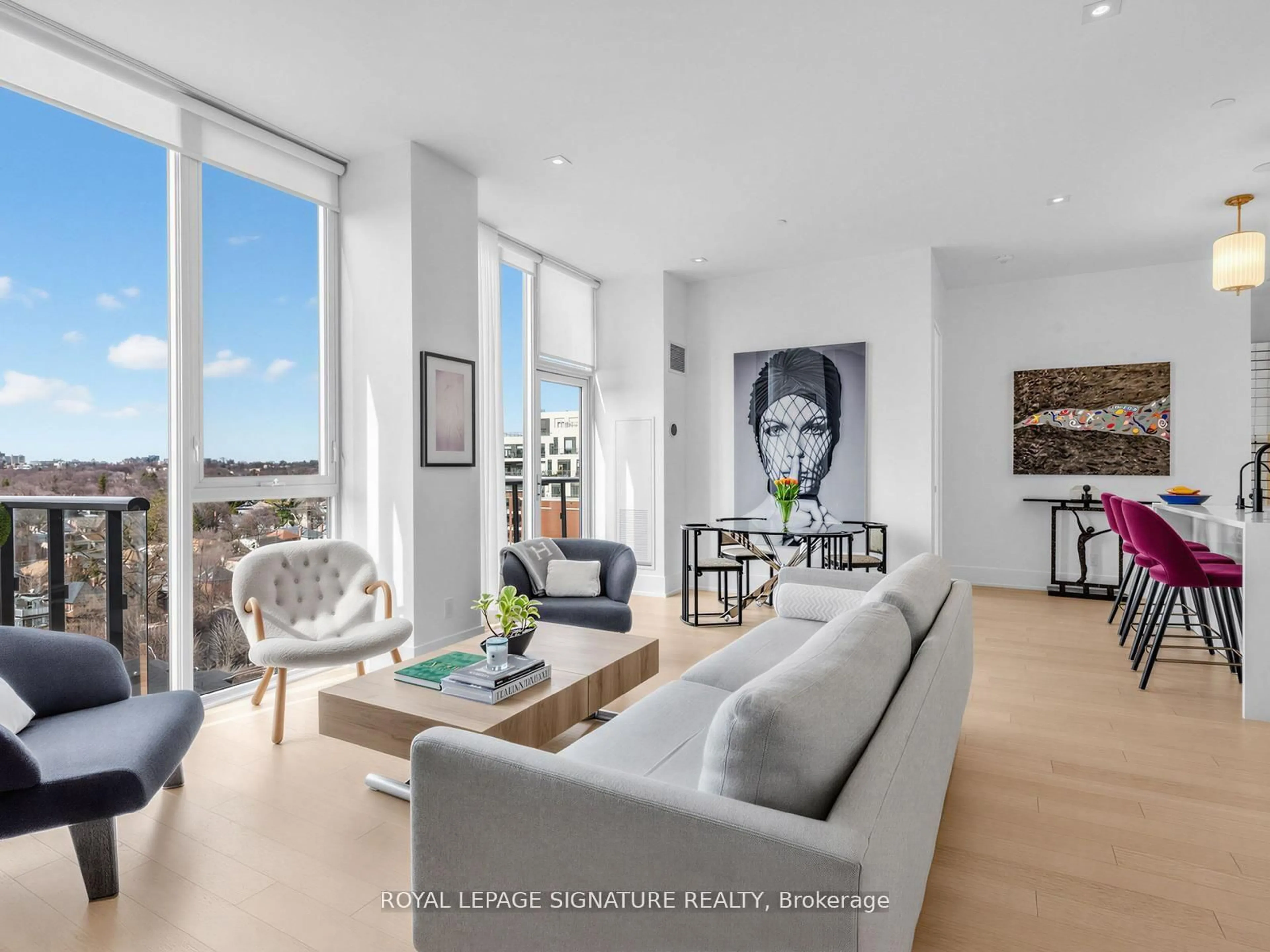 Living room with furniture, unknown for 1 Belsize Dr #Ph6, Toronto Ontario M4S 0B9