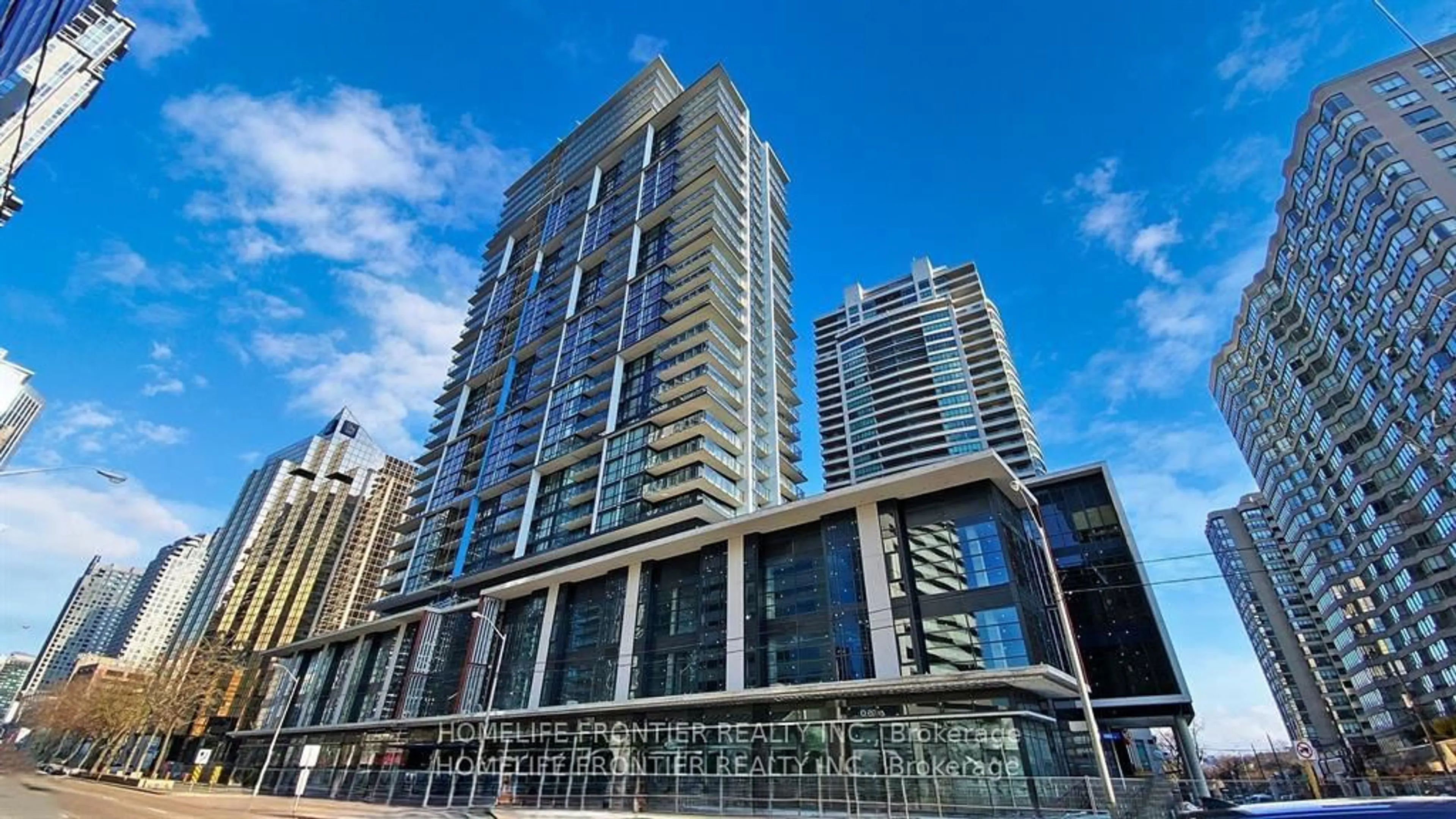 Indoor foyer for 4955 Yonge St #1915, Toronto Ontario M2N 0L8