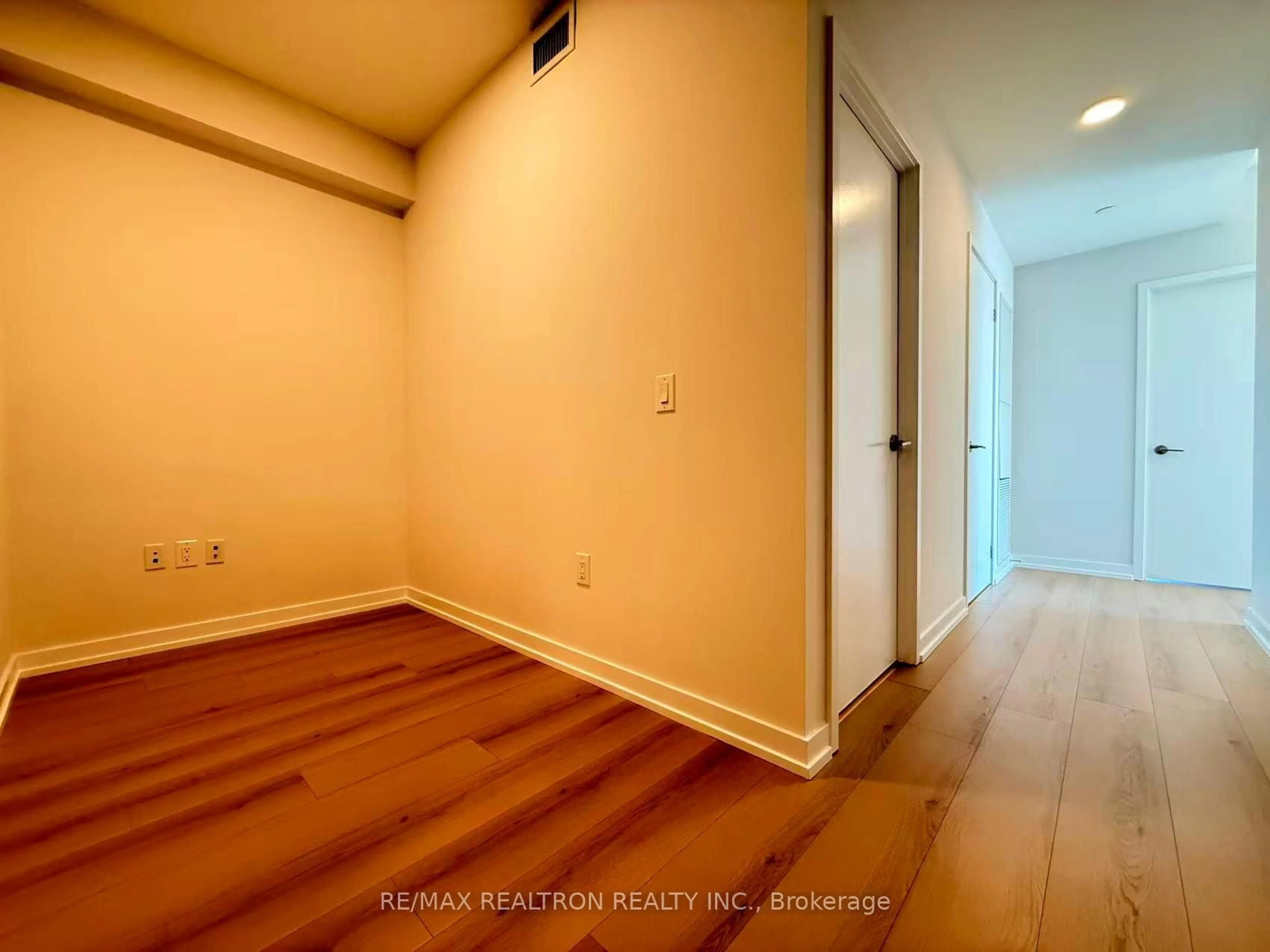 A pic of a room for 225 Sumach St #2703, Toronto Ontario M5A 0P8