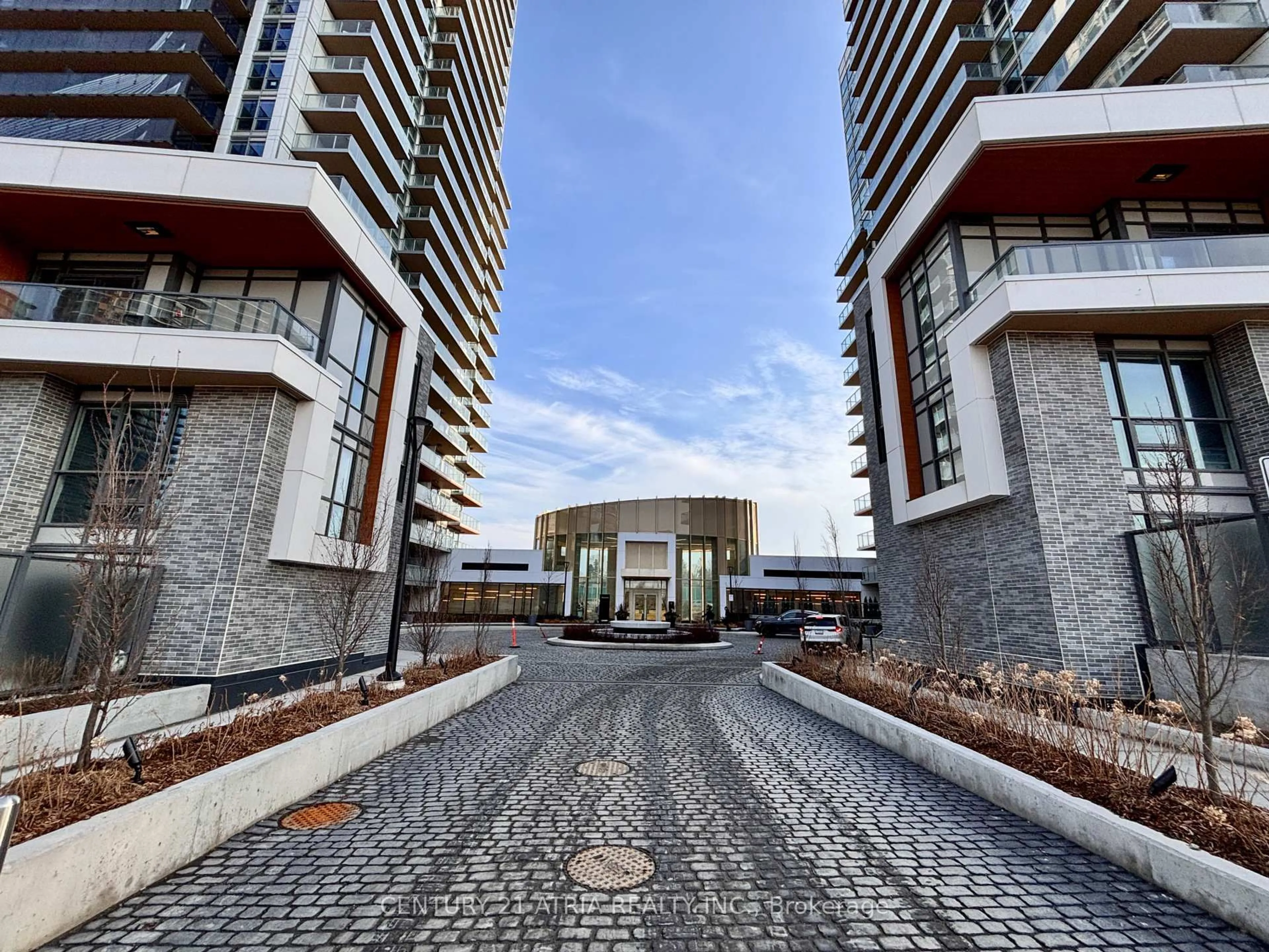 Indoor foyer for 27 Mcmahon Dr #1211, Toronto Ontario M2K 0J2