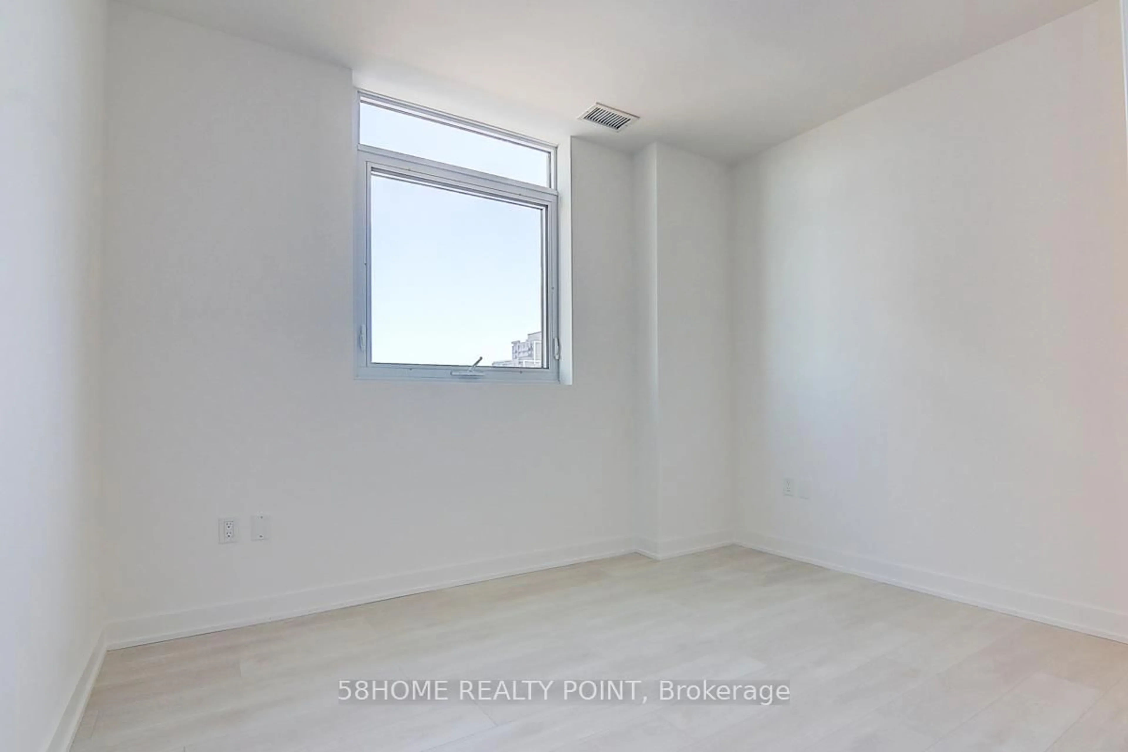 A pic of a room for 127 Broadway Ave #612S, Toronto Ontario M4P 1V4