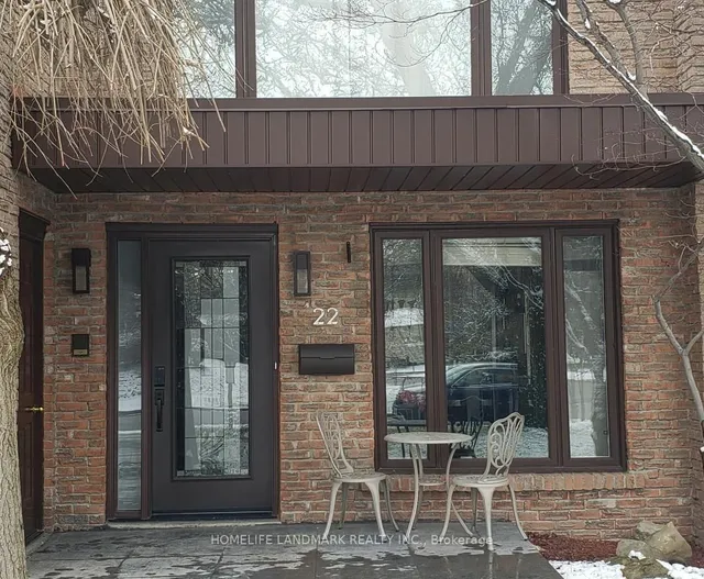 22 Coreydale Crt, Toronto 2