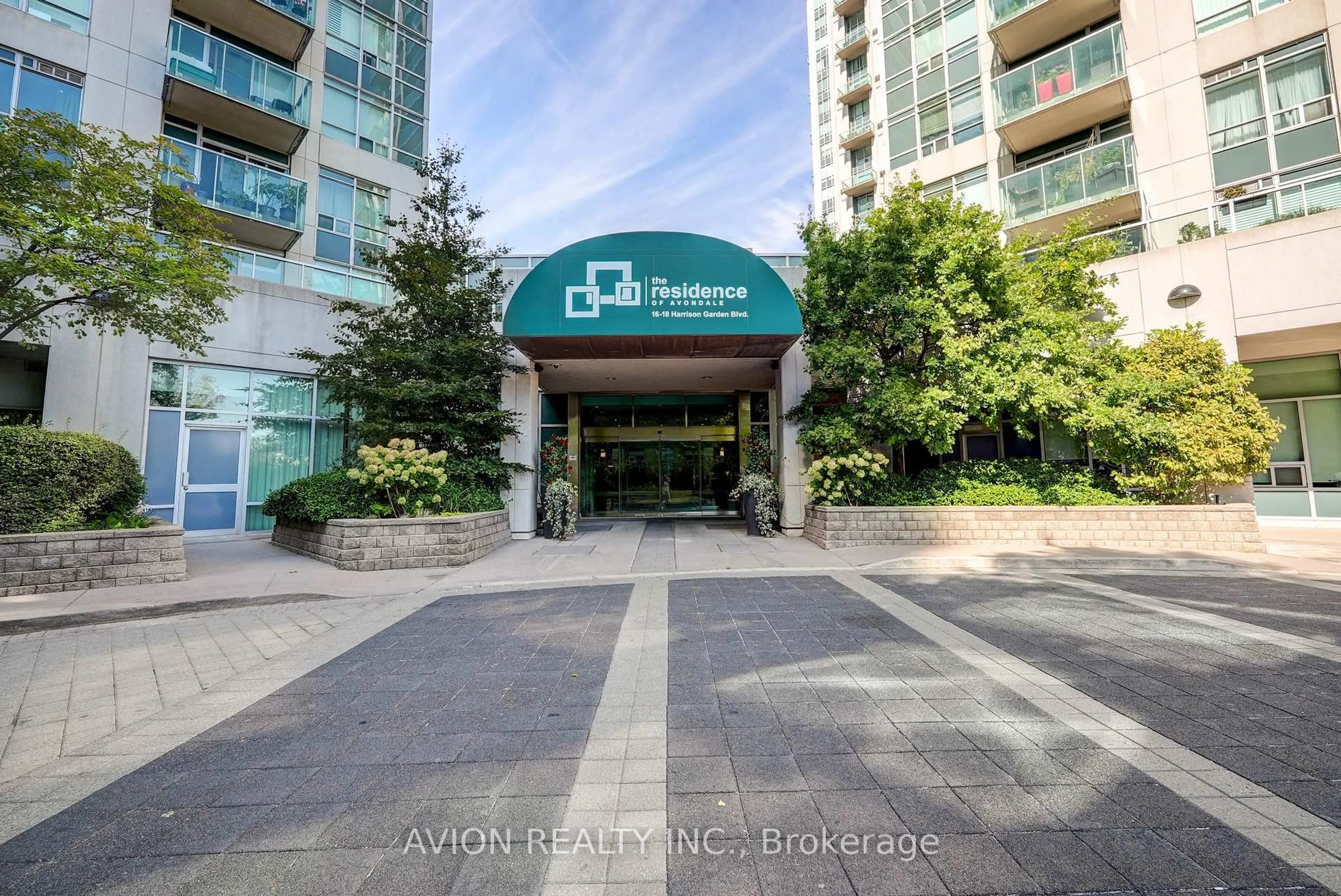 Indoor foyer for 16 Harrison Garden Blvd #1807, Toronto Ontario M2N 7J6
