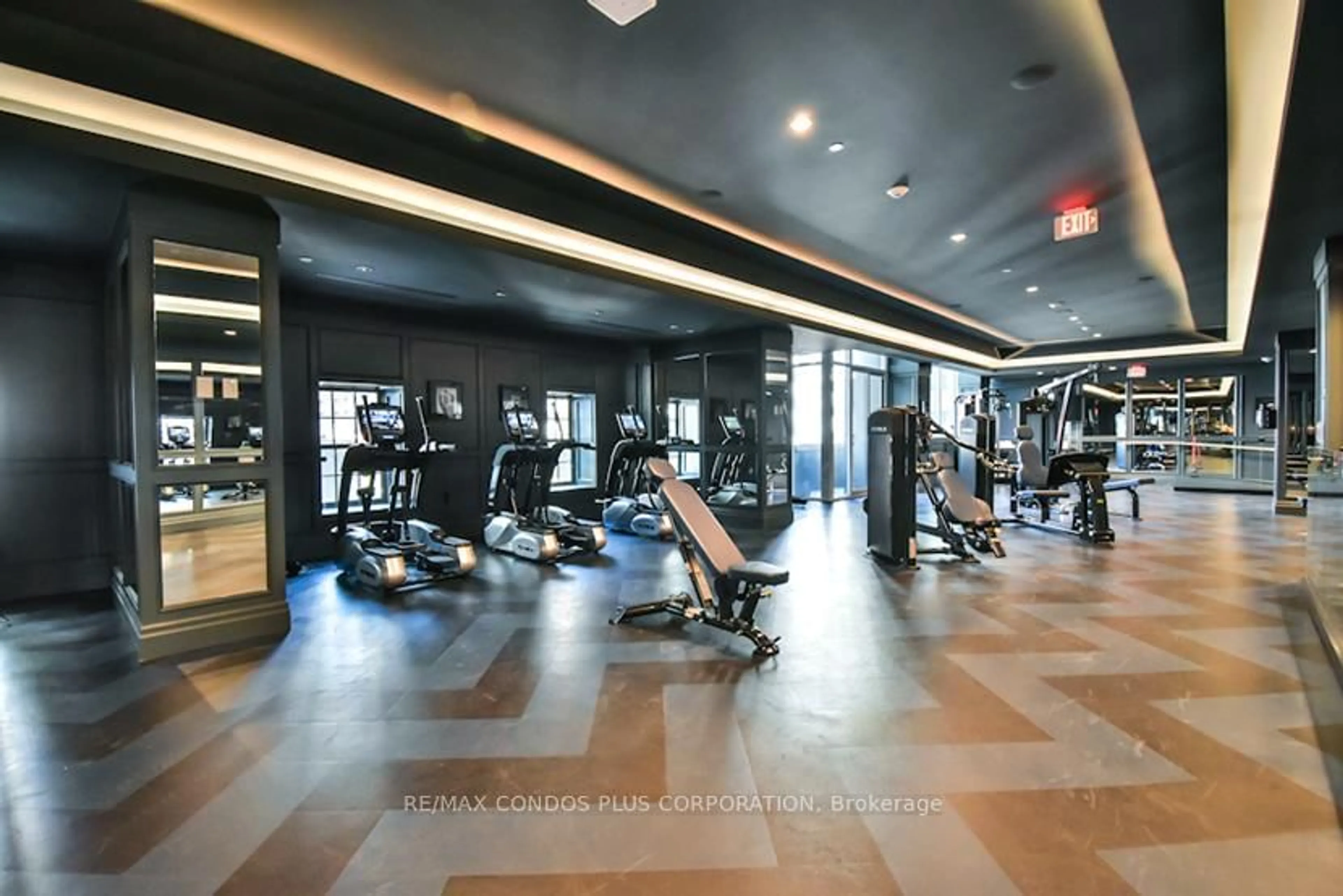 Gym or fitness room for 88 Blue Jays Way #2010, Toronto Ontario M5V 0L7