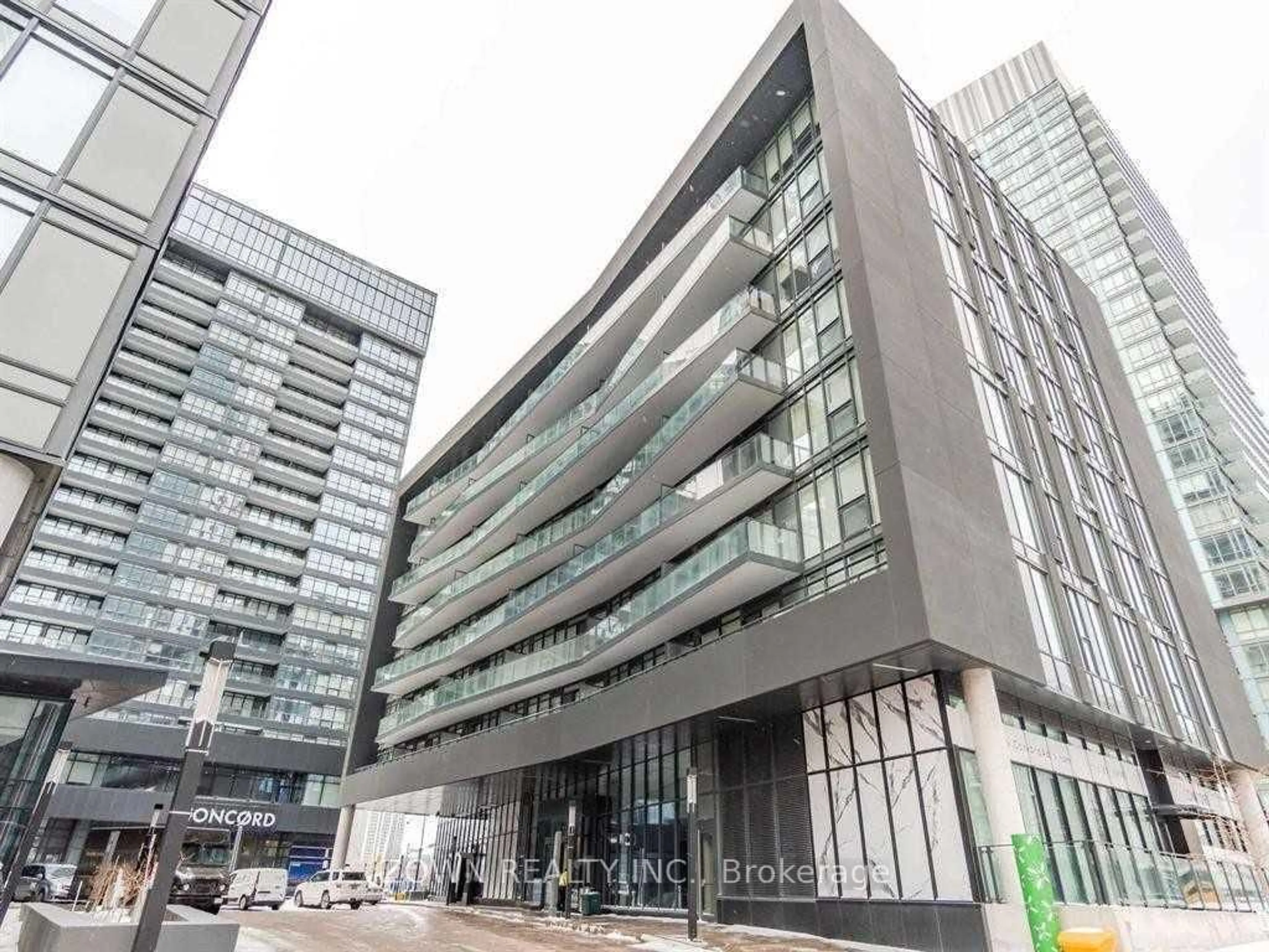 Indoor foyer for 90 Queens Wharf Rd #302, Toronto Ontario M5V 0J4