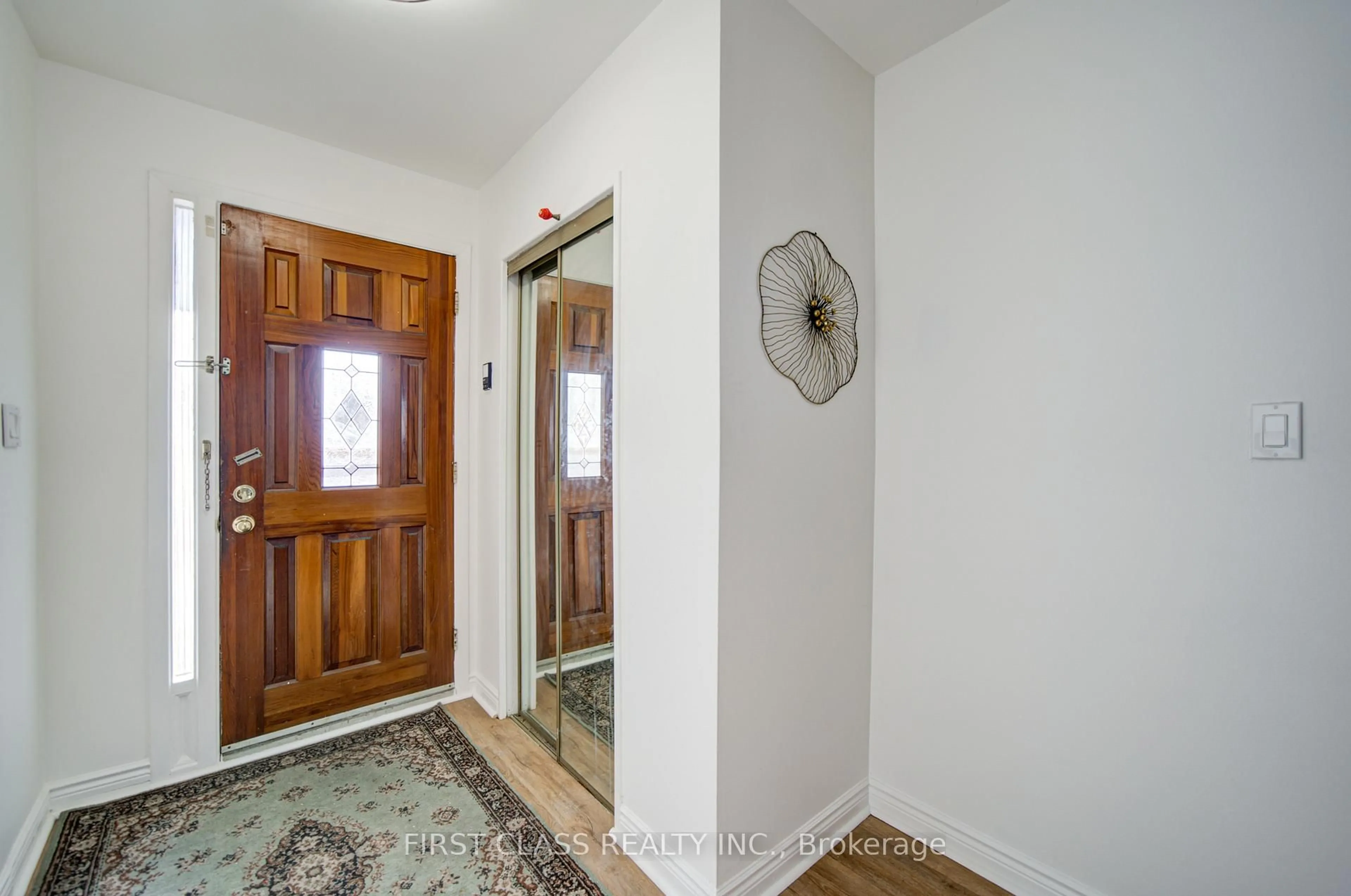 Indoor entryway for 200 Mcnicoll Ave, Toronto Ontario M2H 2C3