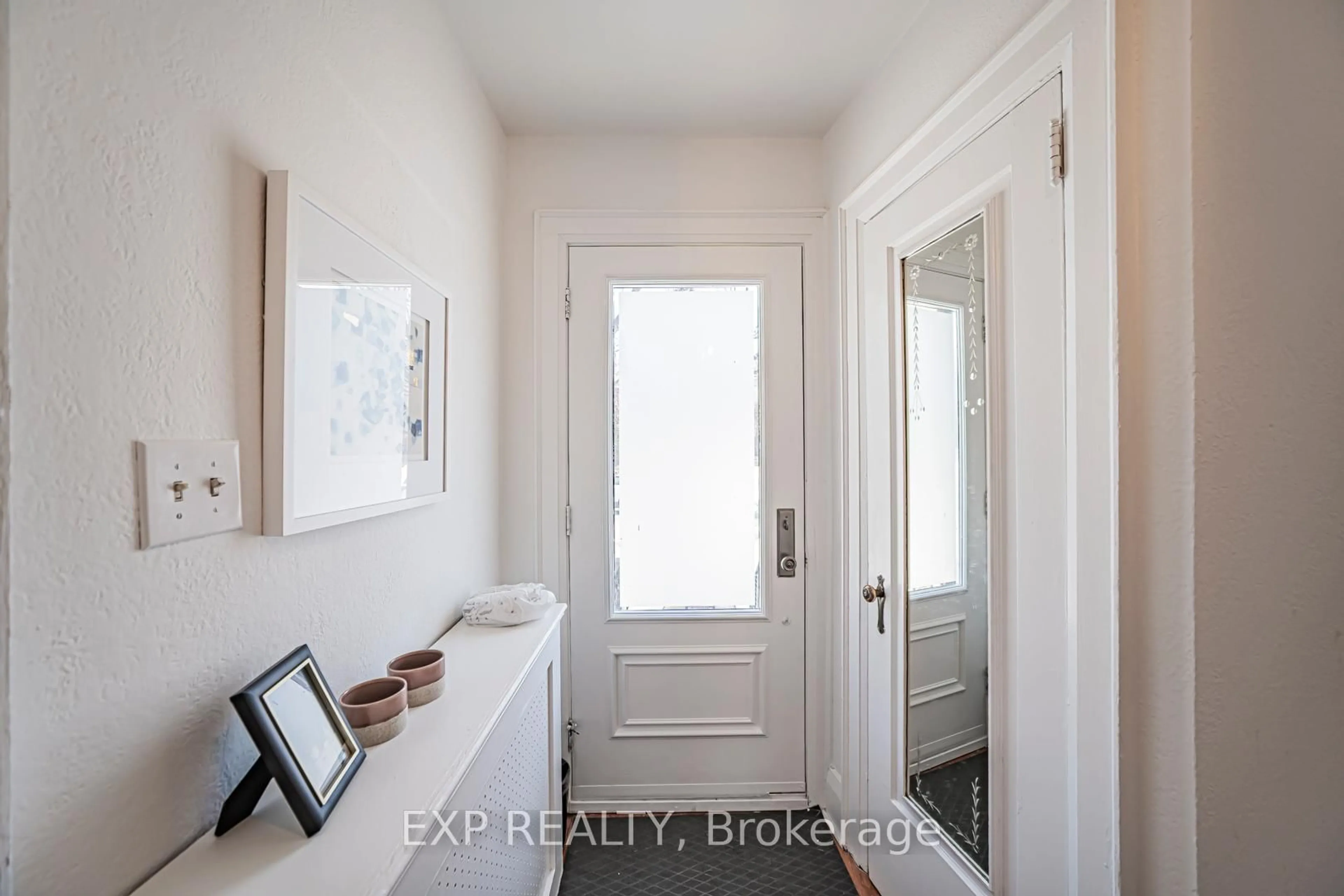 Indoor entryway for 54 Latimer Ave, Toronto Ontario M5N 2L8