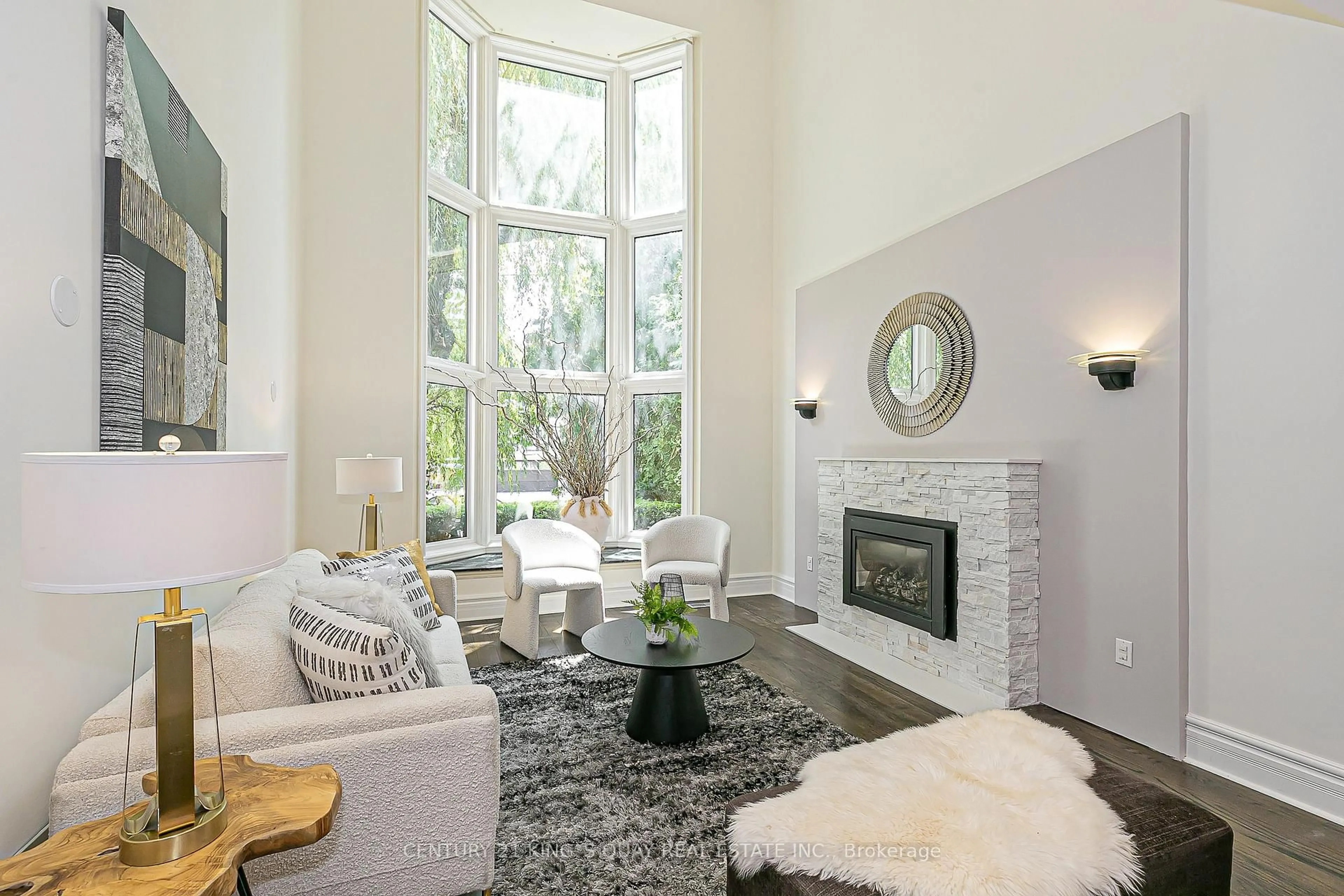 Living room with furniture, unknown for 338 Mckee Ave, Toronto Ontario M2N 4E5