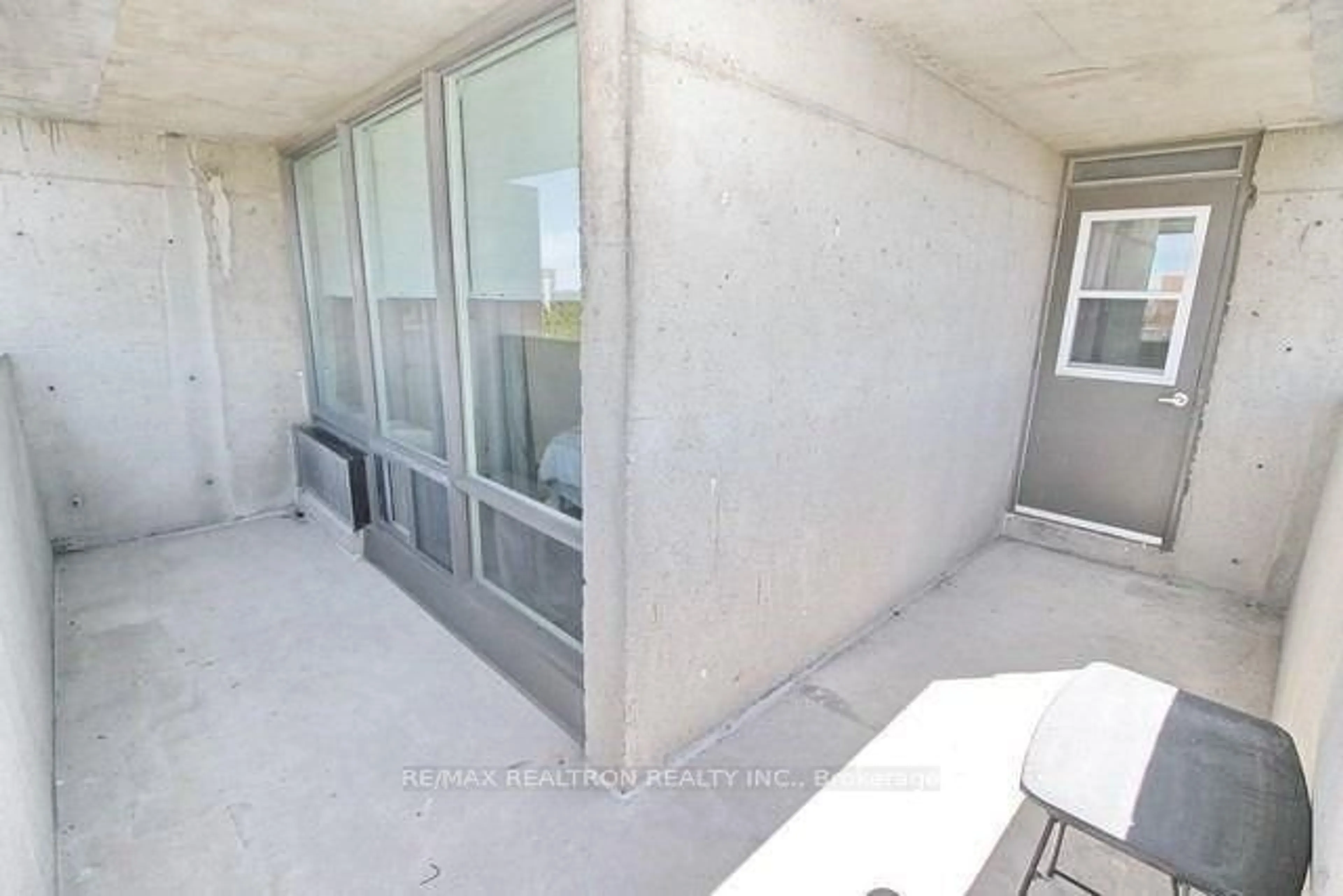 Unknown for 3555 Bathurst St #602, Toronto Ontario M6A 2Y8