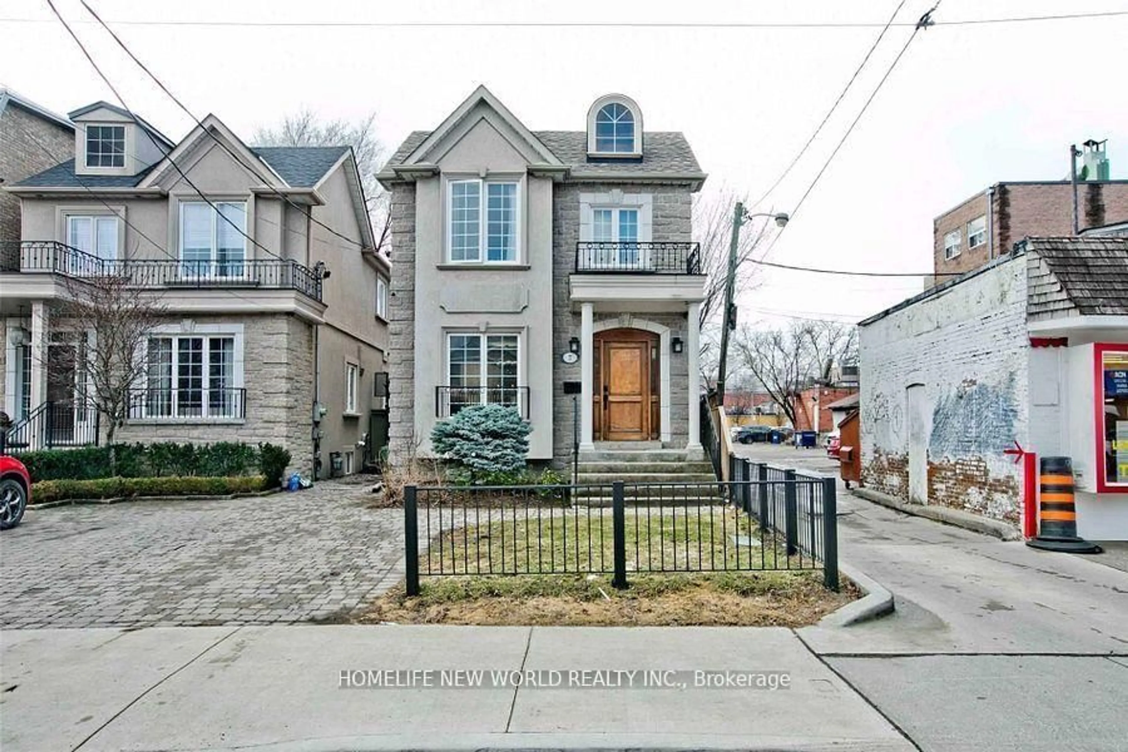 Home with brick exterior material, street for 7 Roslin Ave, Toronto Ontario M4N 1Y8