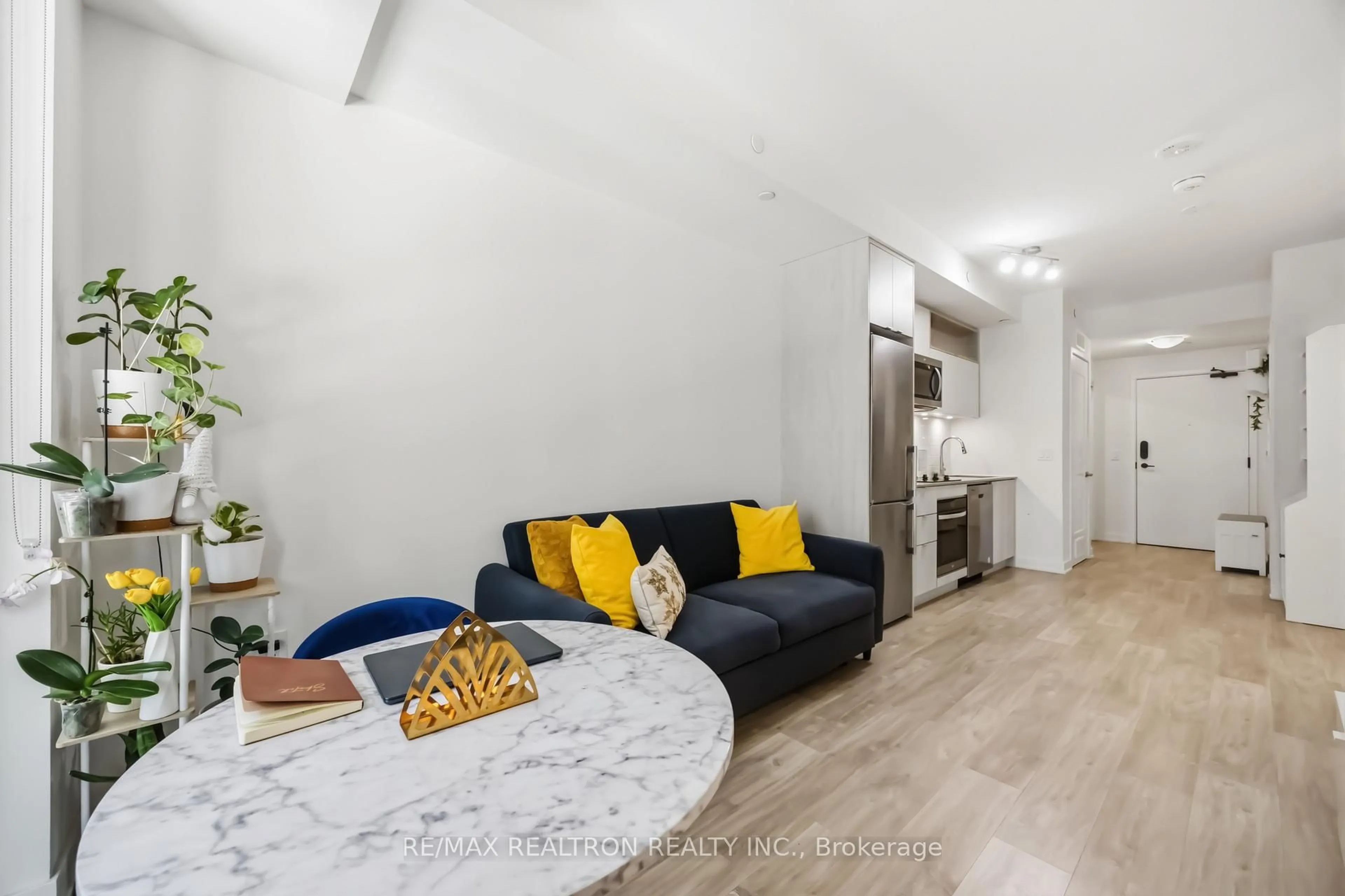 Living room with furniture, unknown for 135 Lower Sherbourne St #1446, Toronto Ontario M5A 1Y4