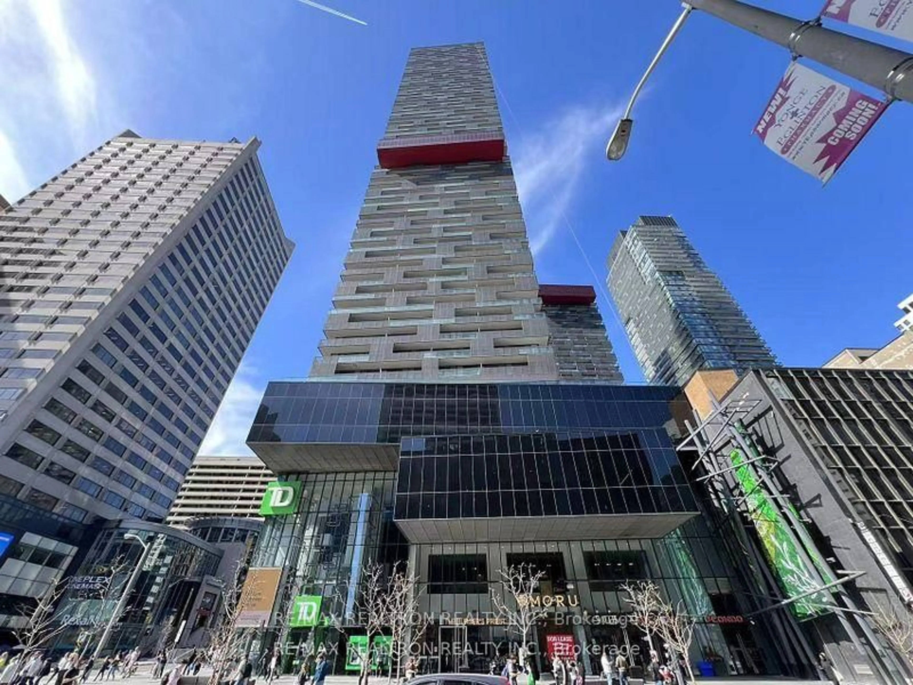 Unknown for 8 Eglinton Ave #5705, Toronto Ontario M4P 0C1