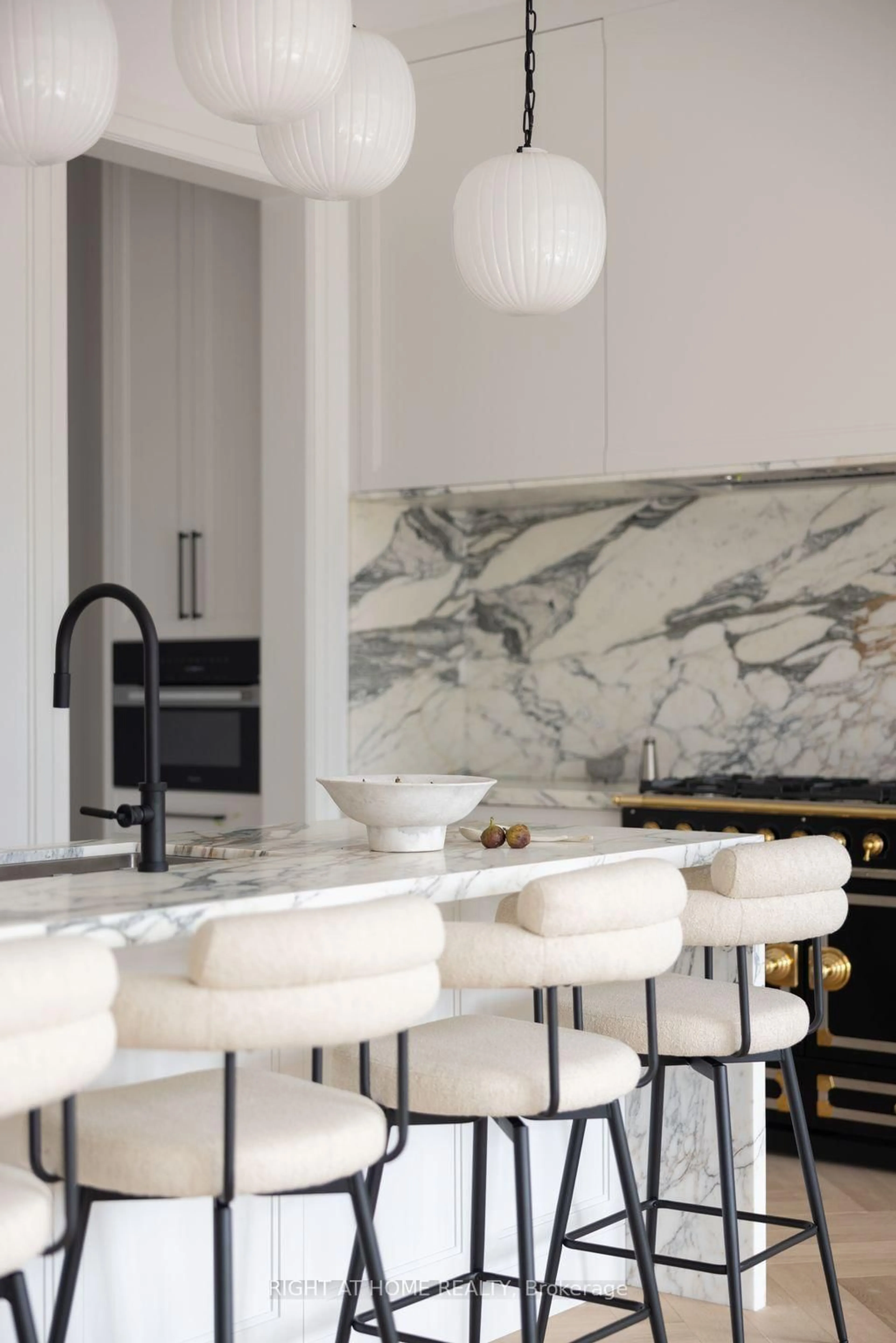 Contemporary kitchen, ceramic/tile floor for 350B Walmer Rd, Toronto Ontario M5R 2Y4