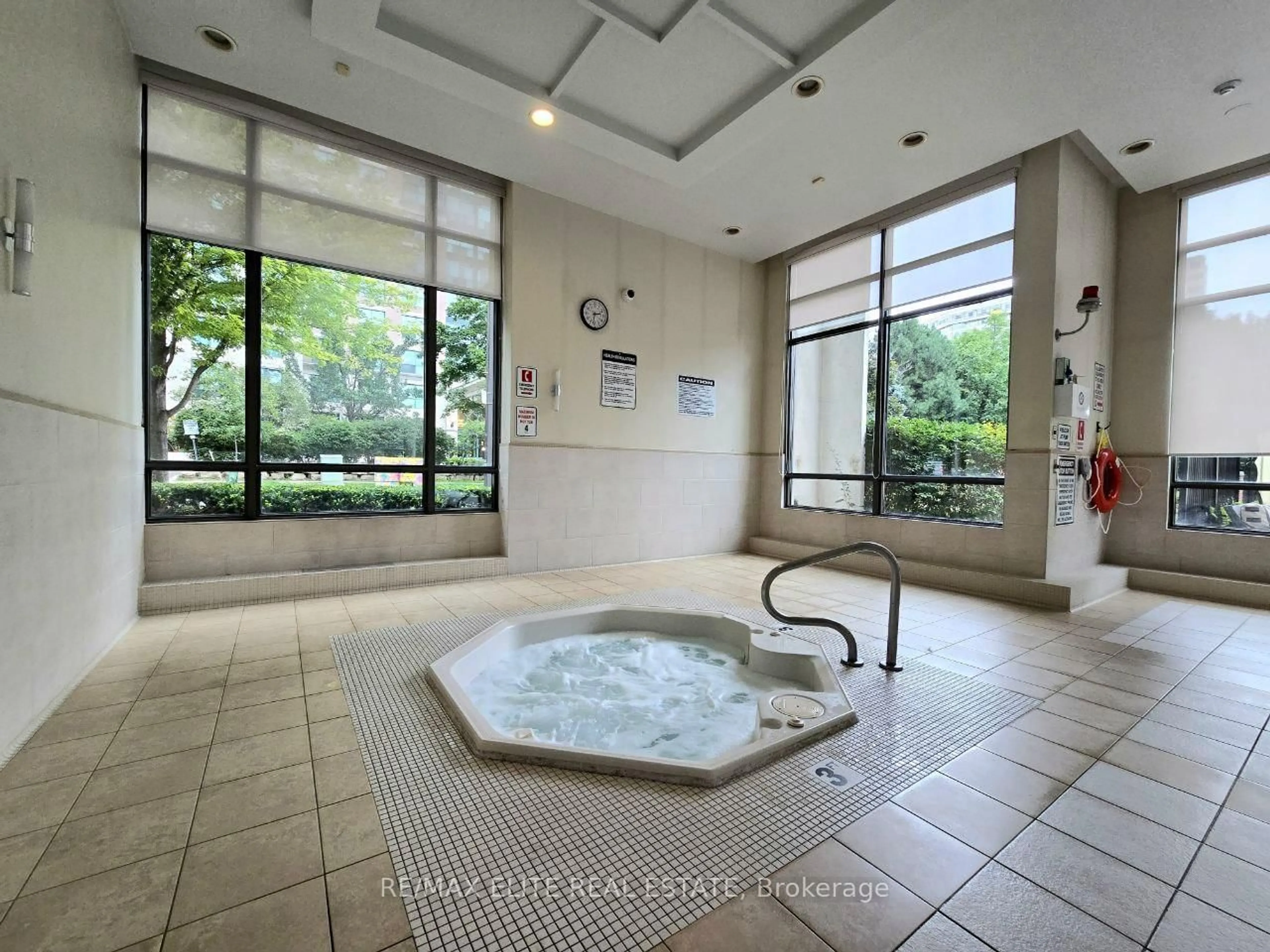 Unknown for 509 Beecroft Rd #220, Toronto Ontario M2N 0A3