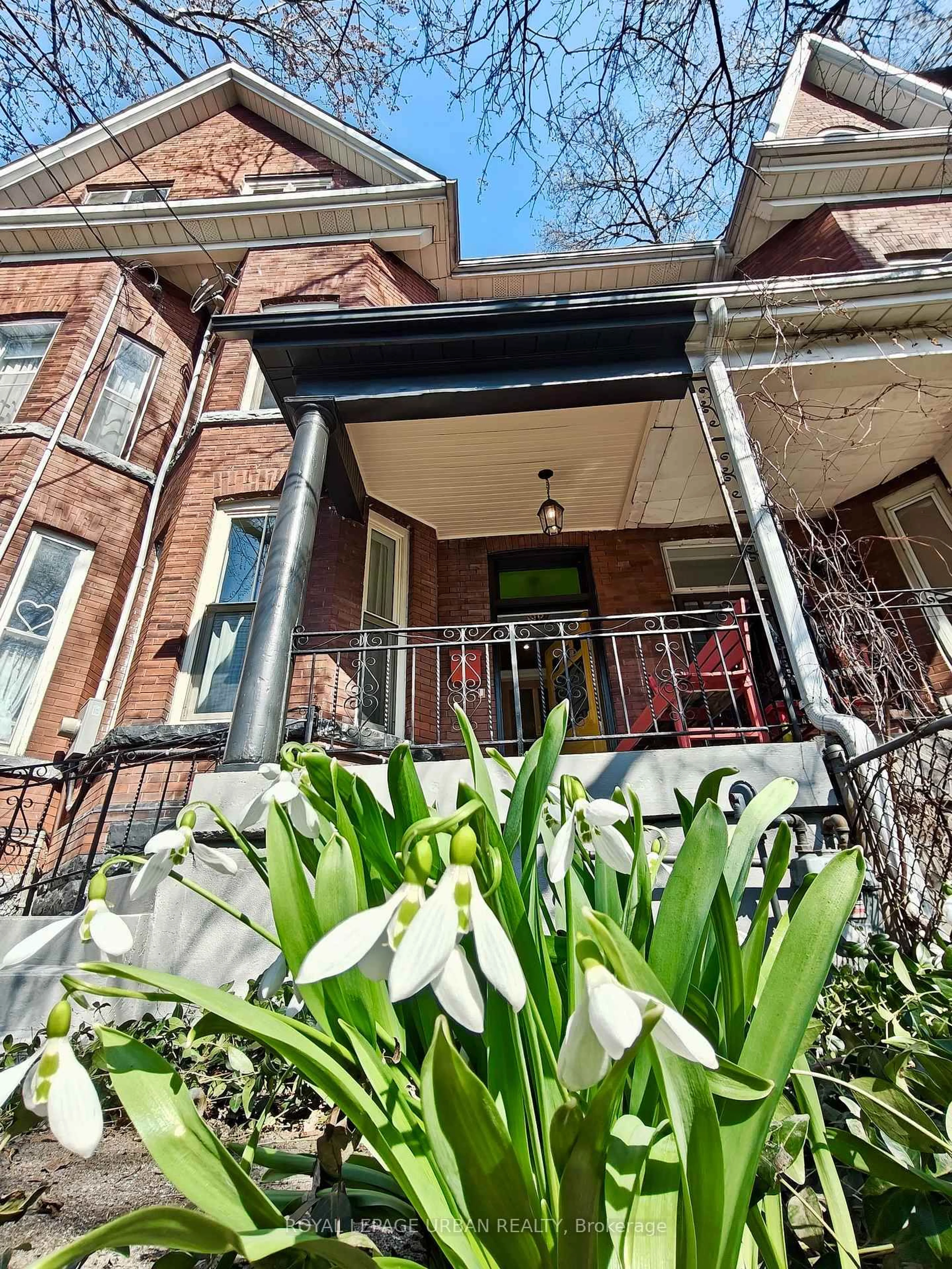 Home with brick exterior material, street for 33 Euclid Ave, Toronto Ontario M6J 2J7