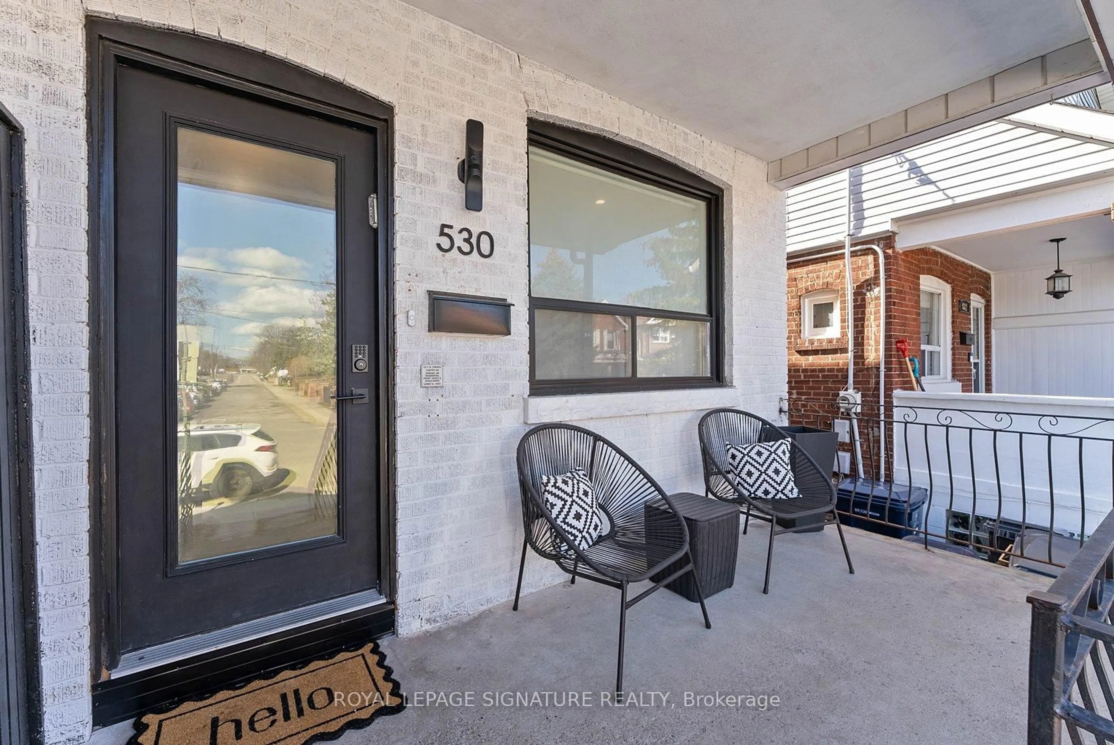 Patio, street for 530 Lauder Ave, Toronto Ontario M6E 3J4