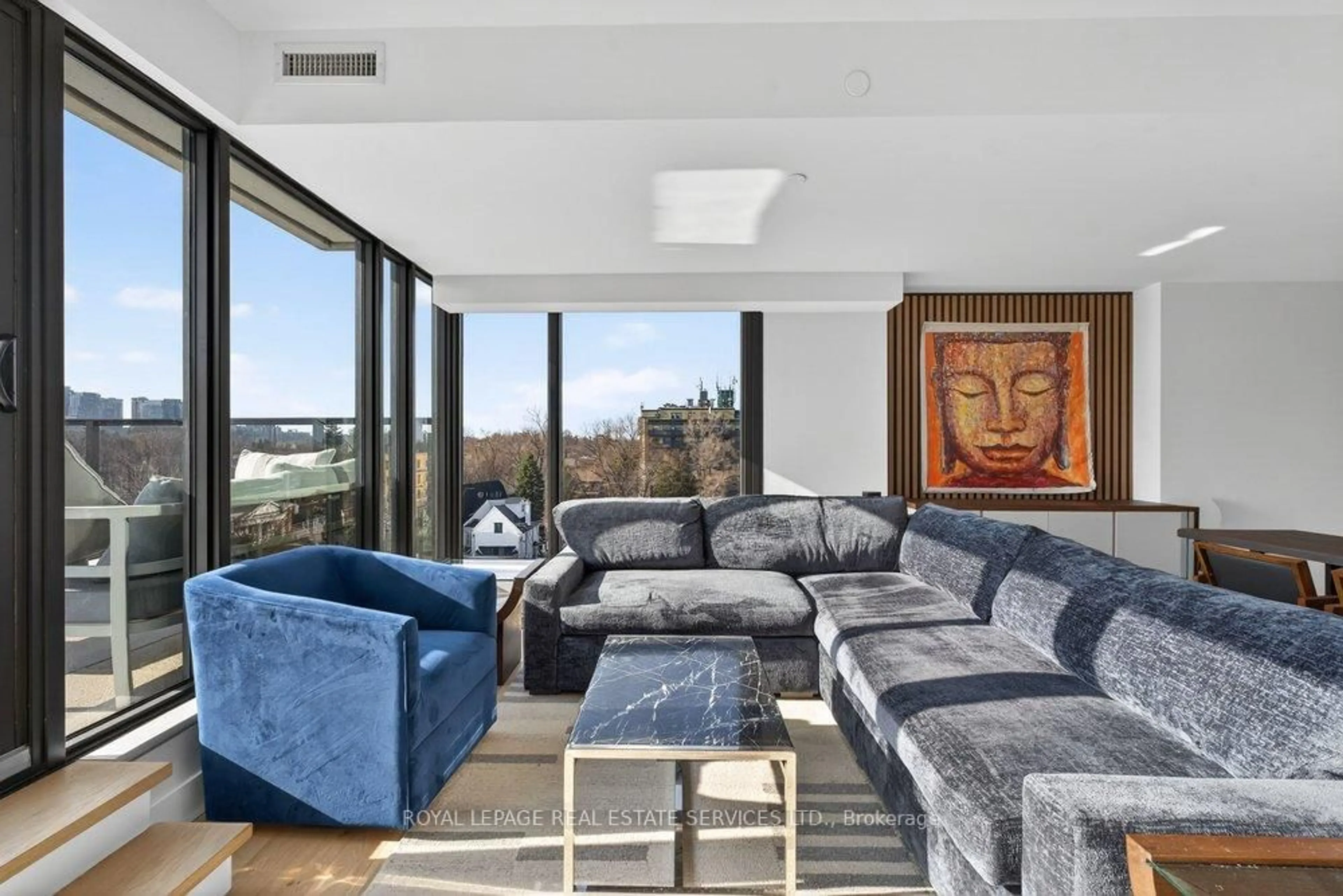 Living room with furniture, unknown for 1414 Bayview Ave #502, Toronto Ontario M4G 3A7