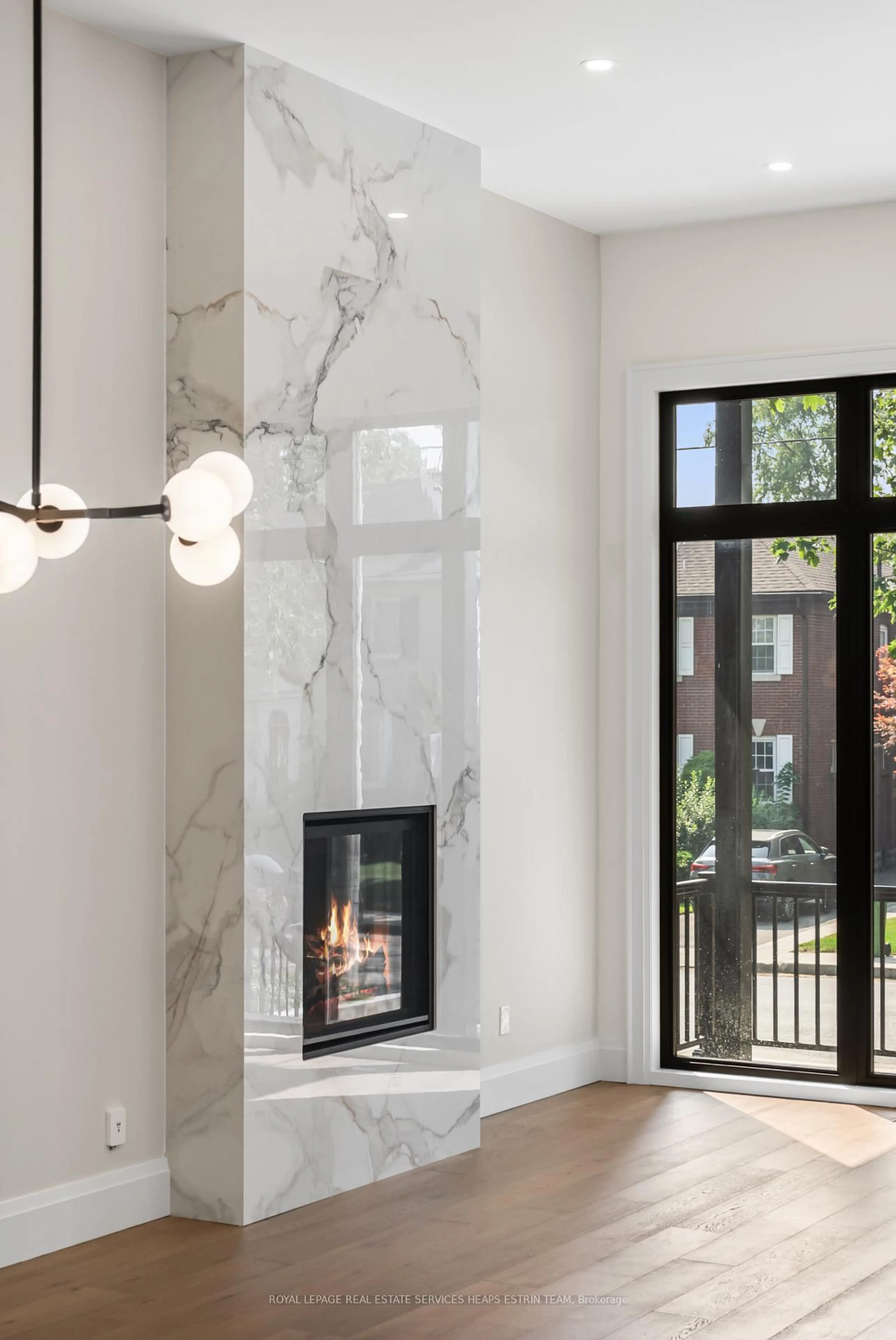 Indoor entryway for 66 Parkhurst Blvd, Toronto Ontario M4G 2E2