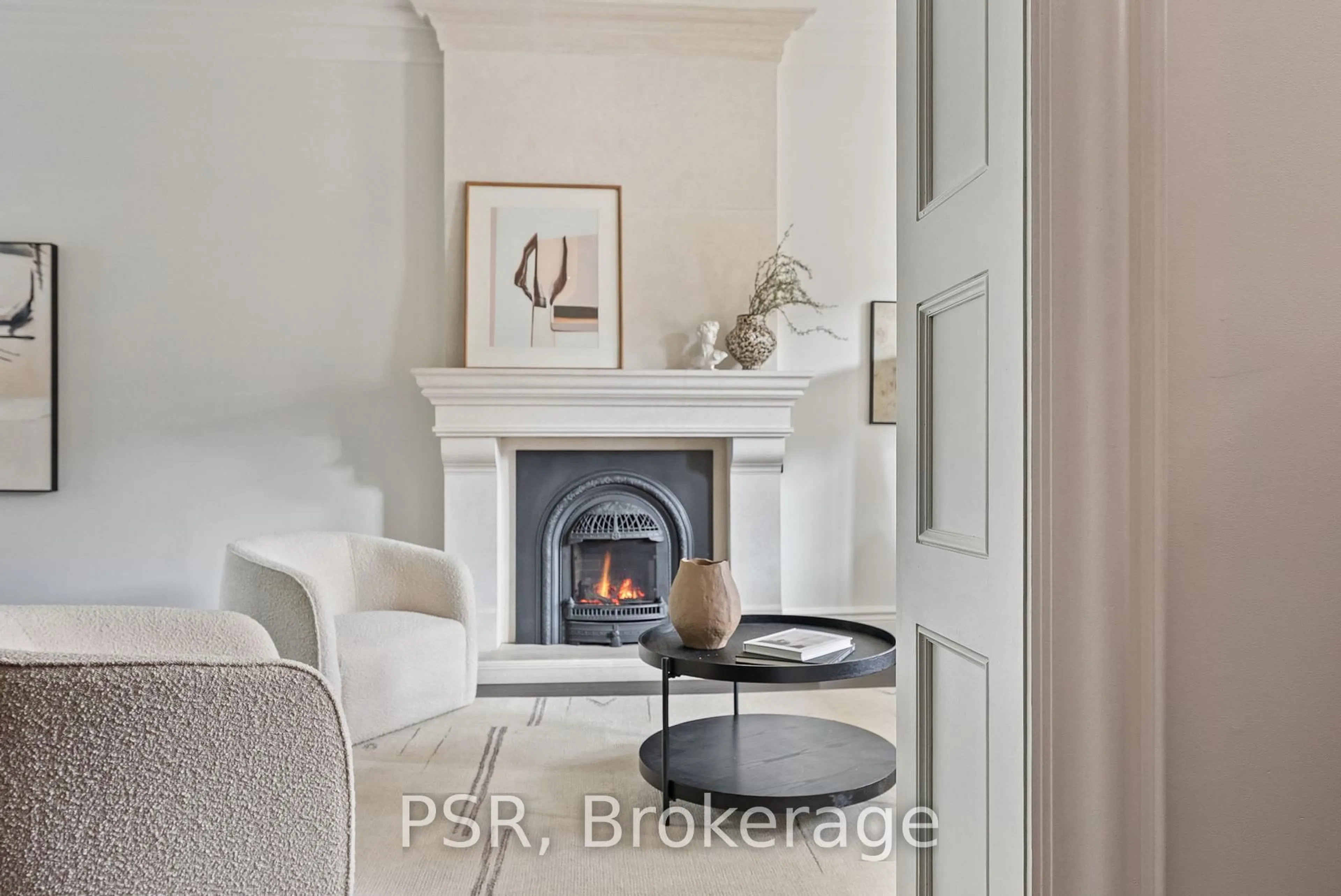 A pic of a room for 126 Dovercourt Rd, Toronto Ontario M6J 3C4