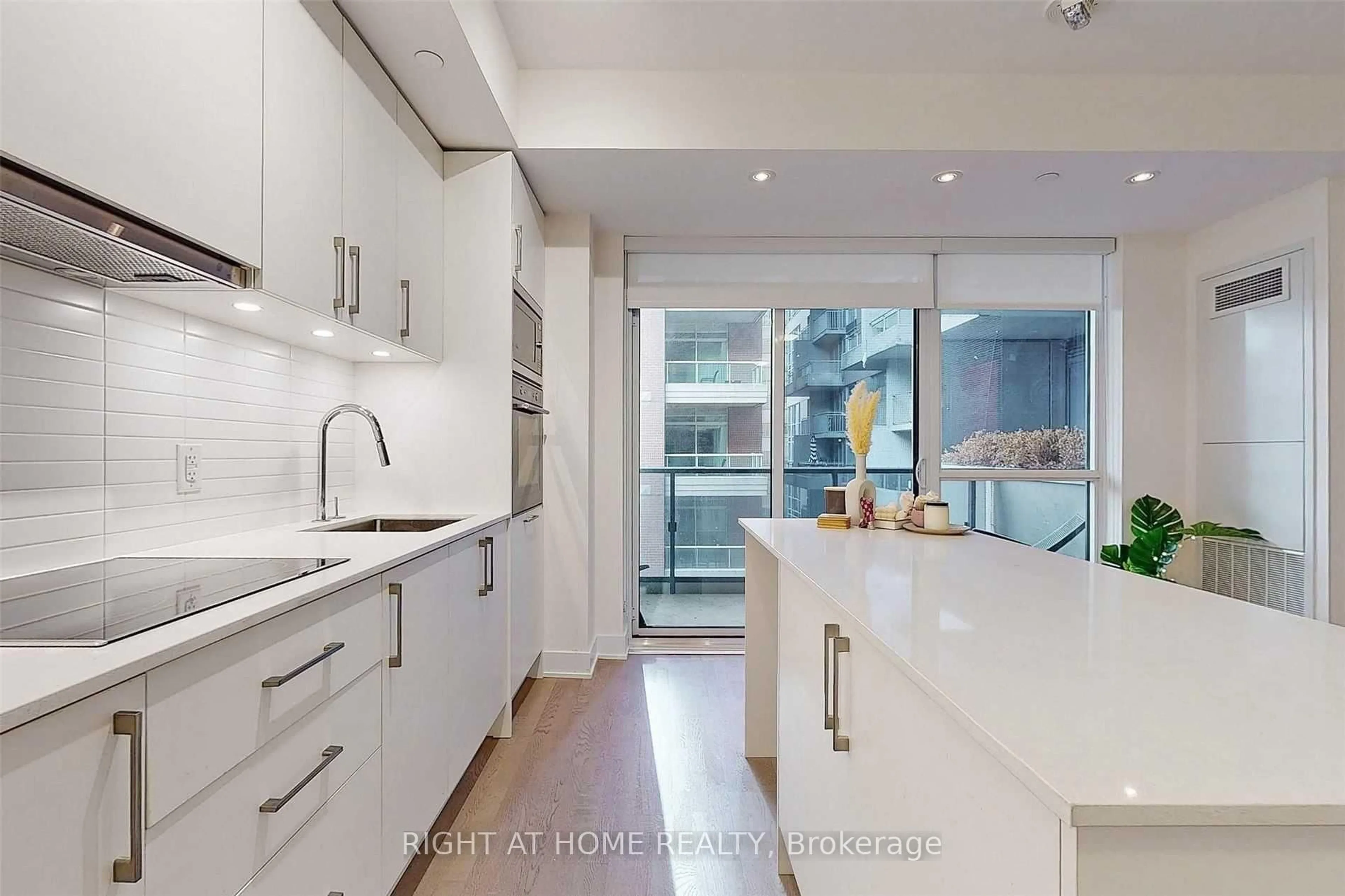 Contemporary kitchen, unknown for 88 Cumberland St #408, Toronto Ontario M5R 1A3