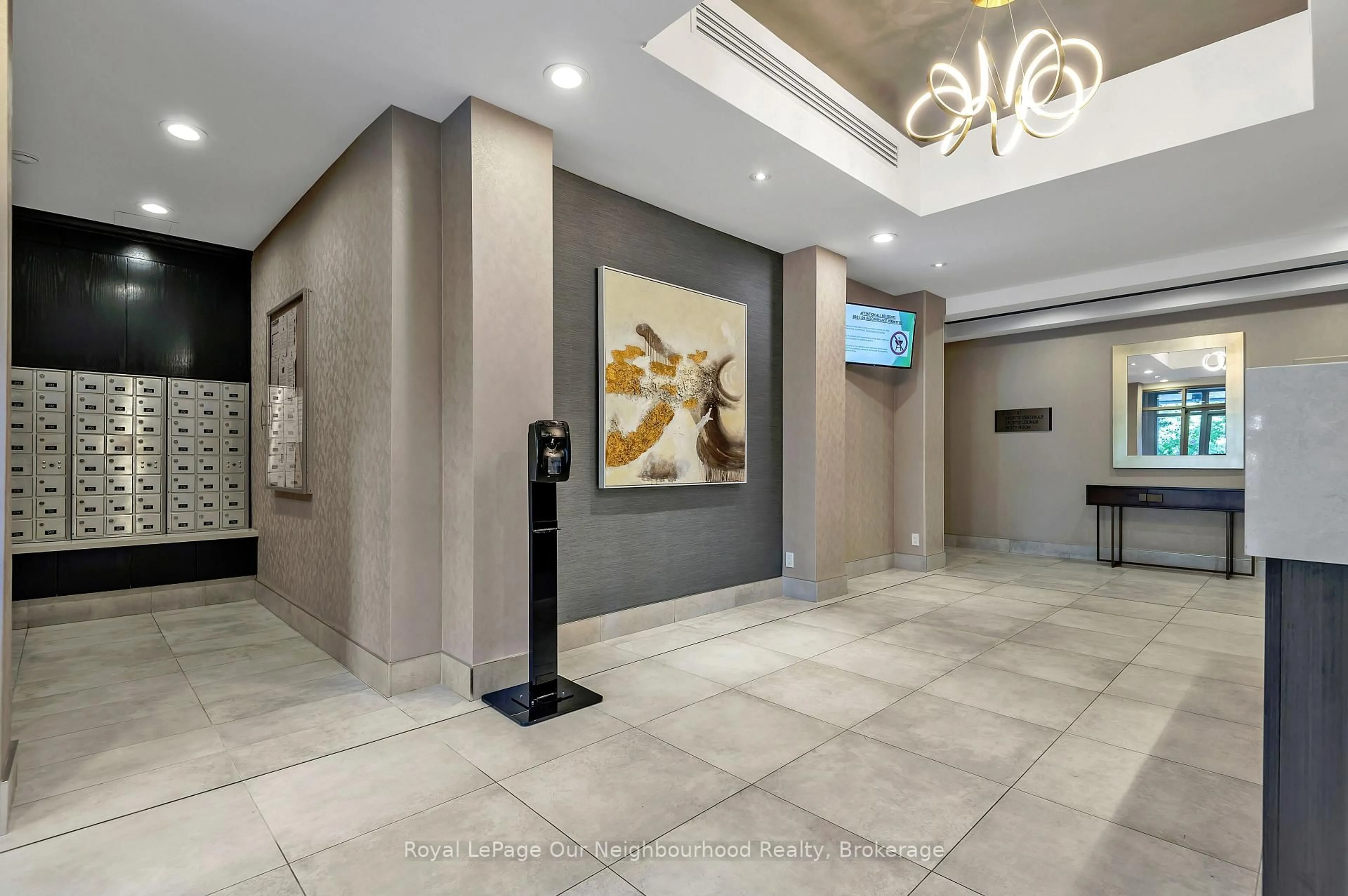 Lobby for 1720 Eglinton Ave #813, Toronto Ontario M4A 2X8