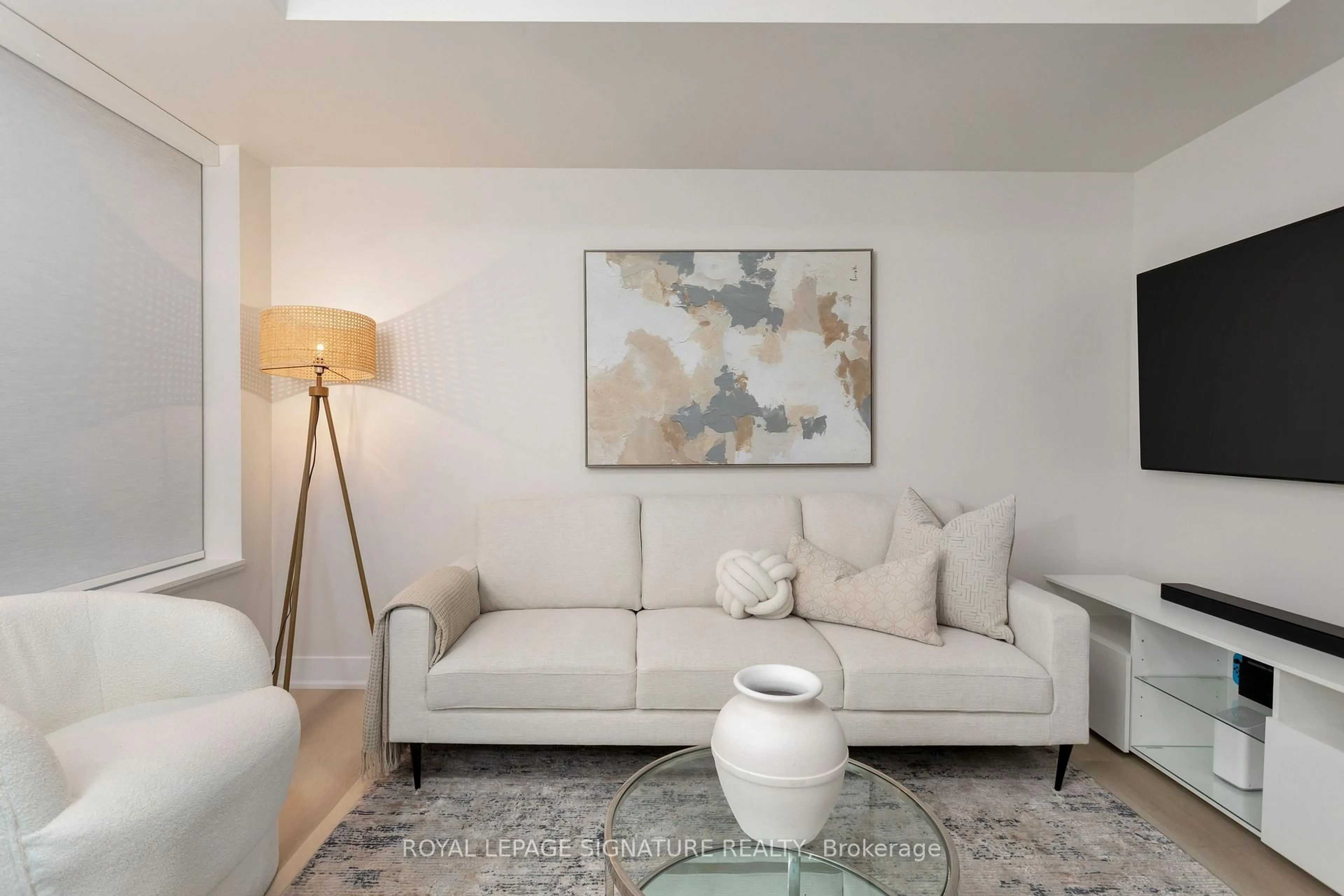 Living room with furniture, unknown for 59 East Liberty St #Th 111, Toronto Ontario M6K 3R1