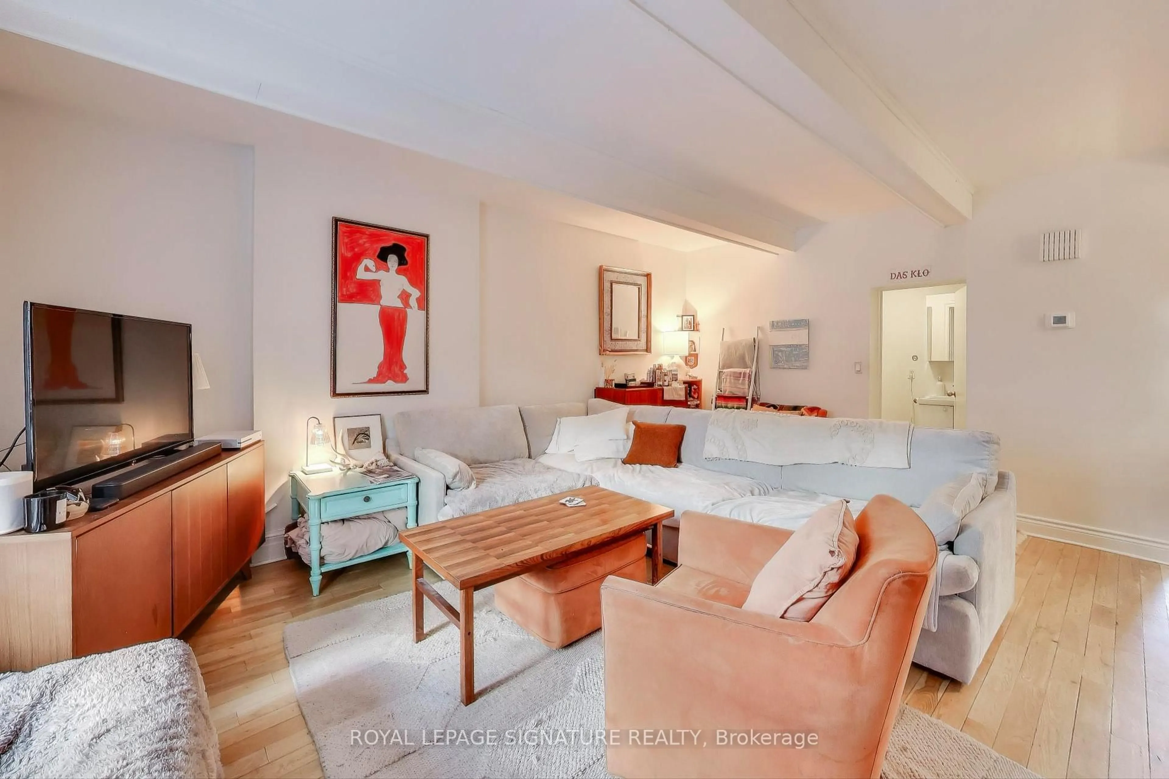 Living room with furniture, unknown for 9 Havelock St, Toronto Ontario M6H 3B3