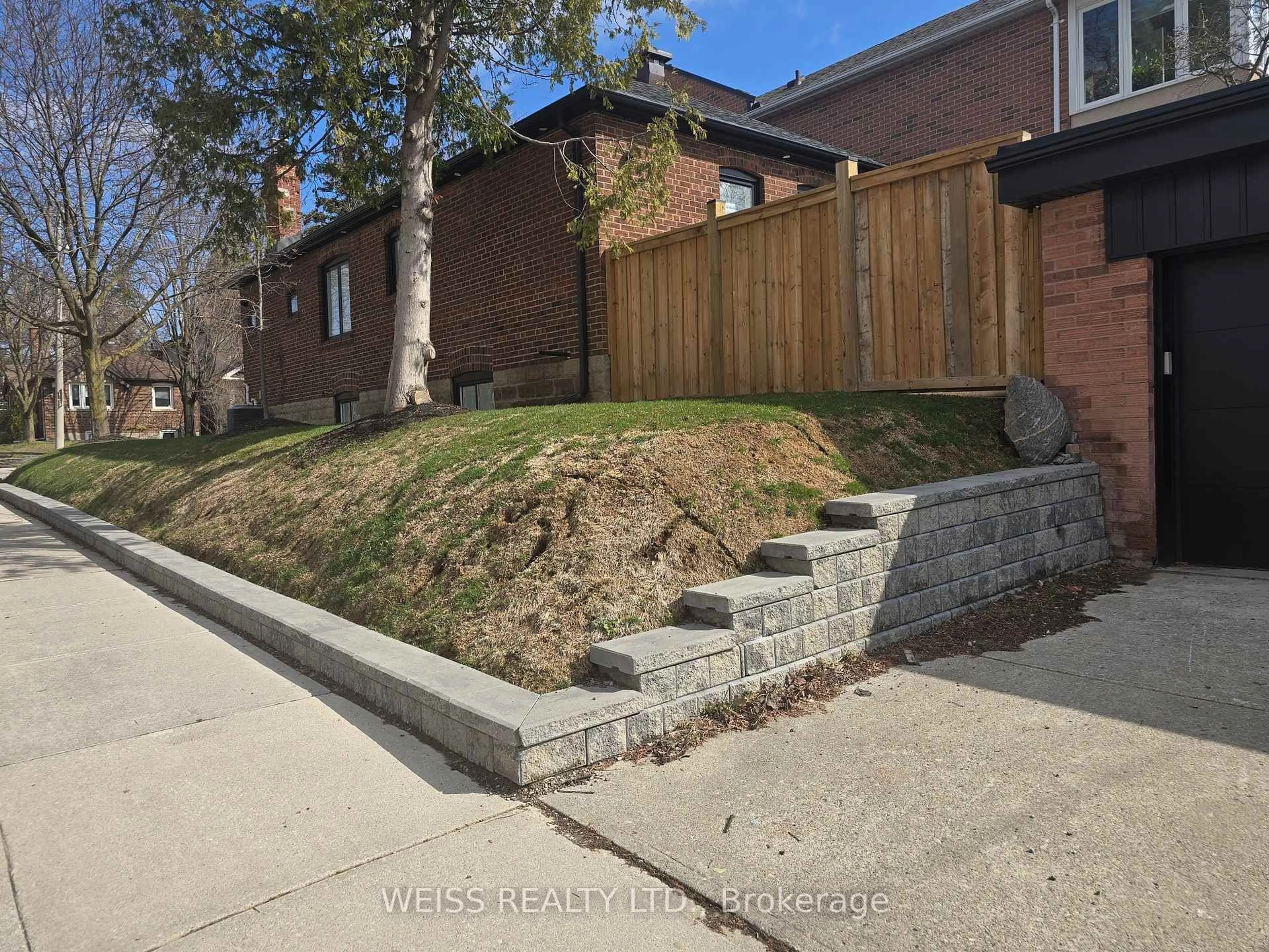 Home with brick exterior material, street for 199 Glengarry Ave, Toronto Ontario M5M 1E1